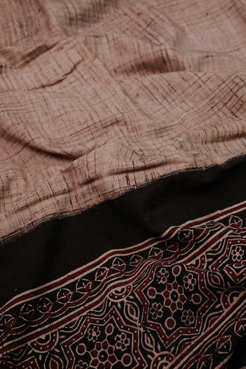 Beige Drift with Black Border Ajrak Cotton Fabric - 0.5m - Image 2