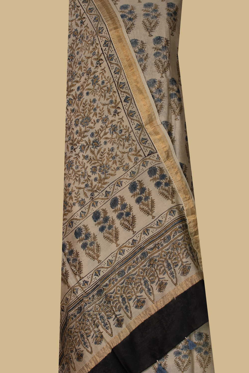 Ivory Cream Ajrak Maheshwari Top & Dupatta