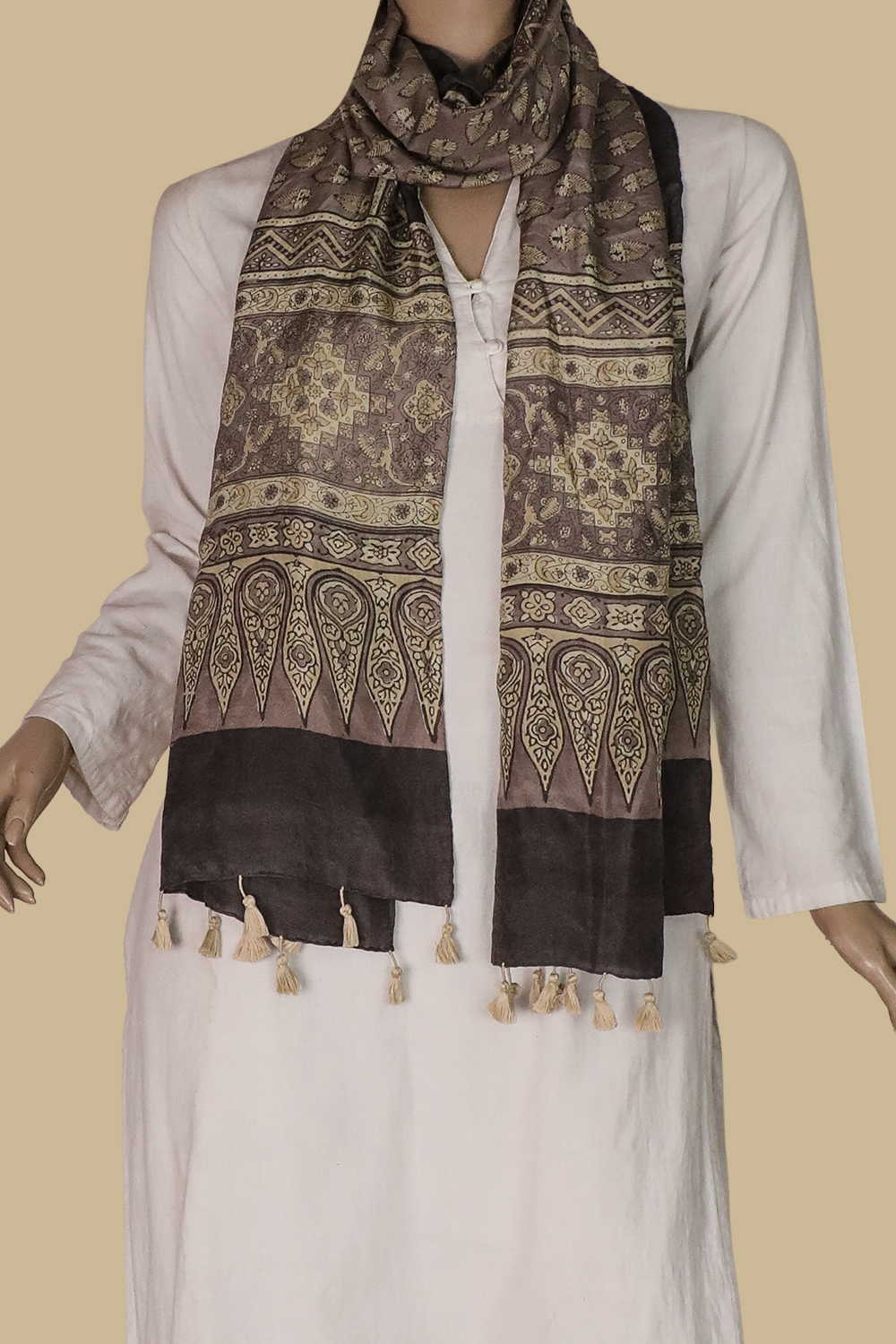 Leaf Butta - Grey Ajrak Silk Stole - Image 3