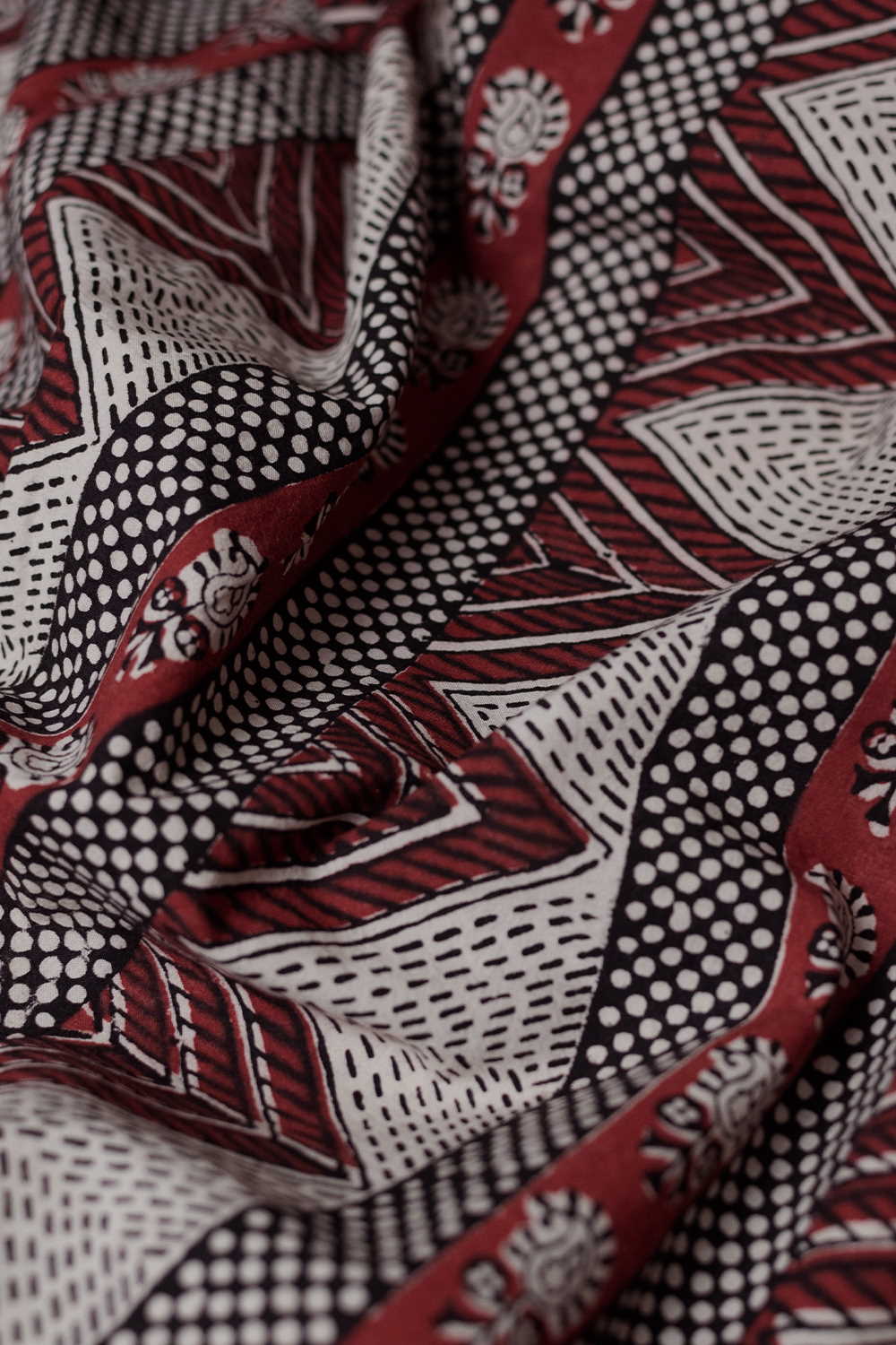 Patterned Bagh Cotton Fabric - Image 3