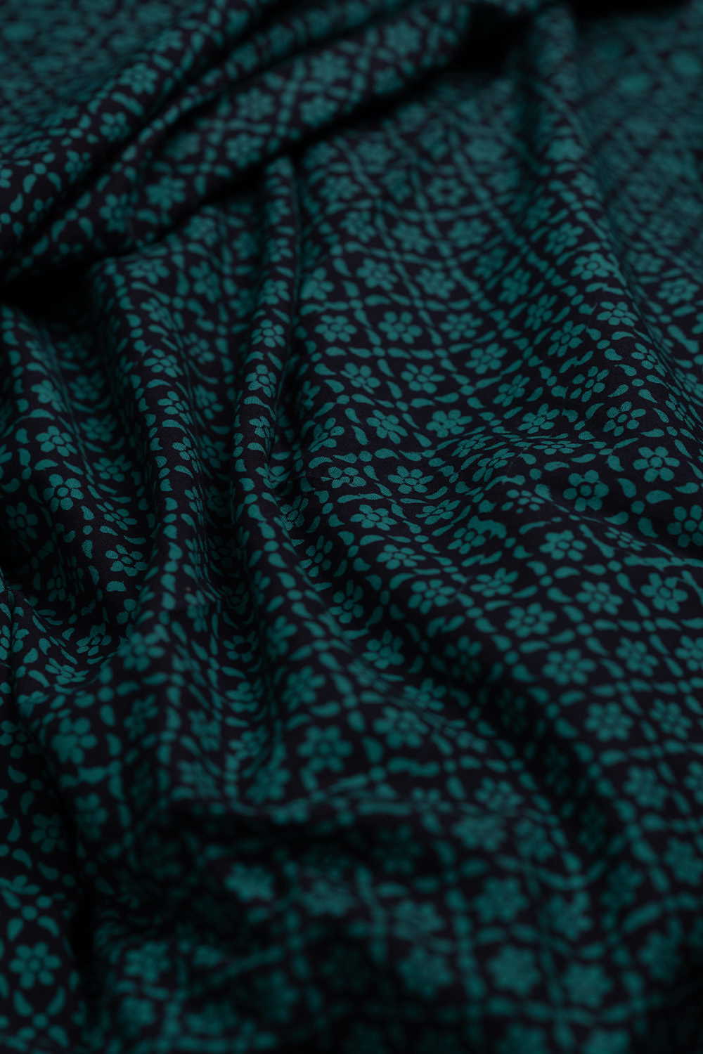 Checked Floral Green Bagh Cotton Fabric - Image 3