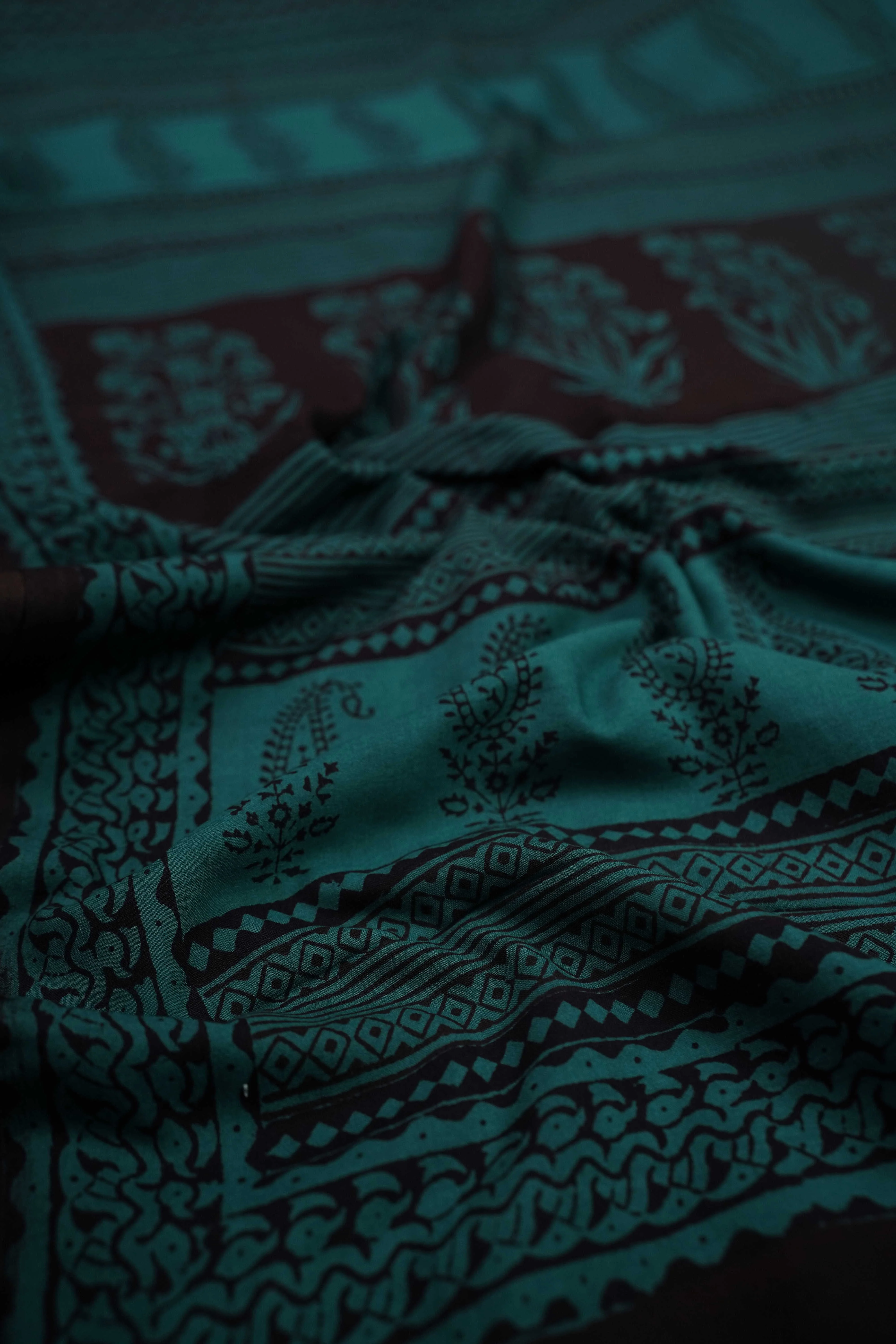 Green Bagh Mul Cotton saree - Image 3