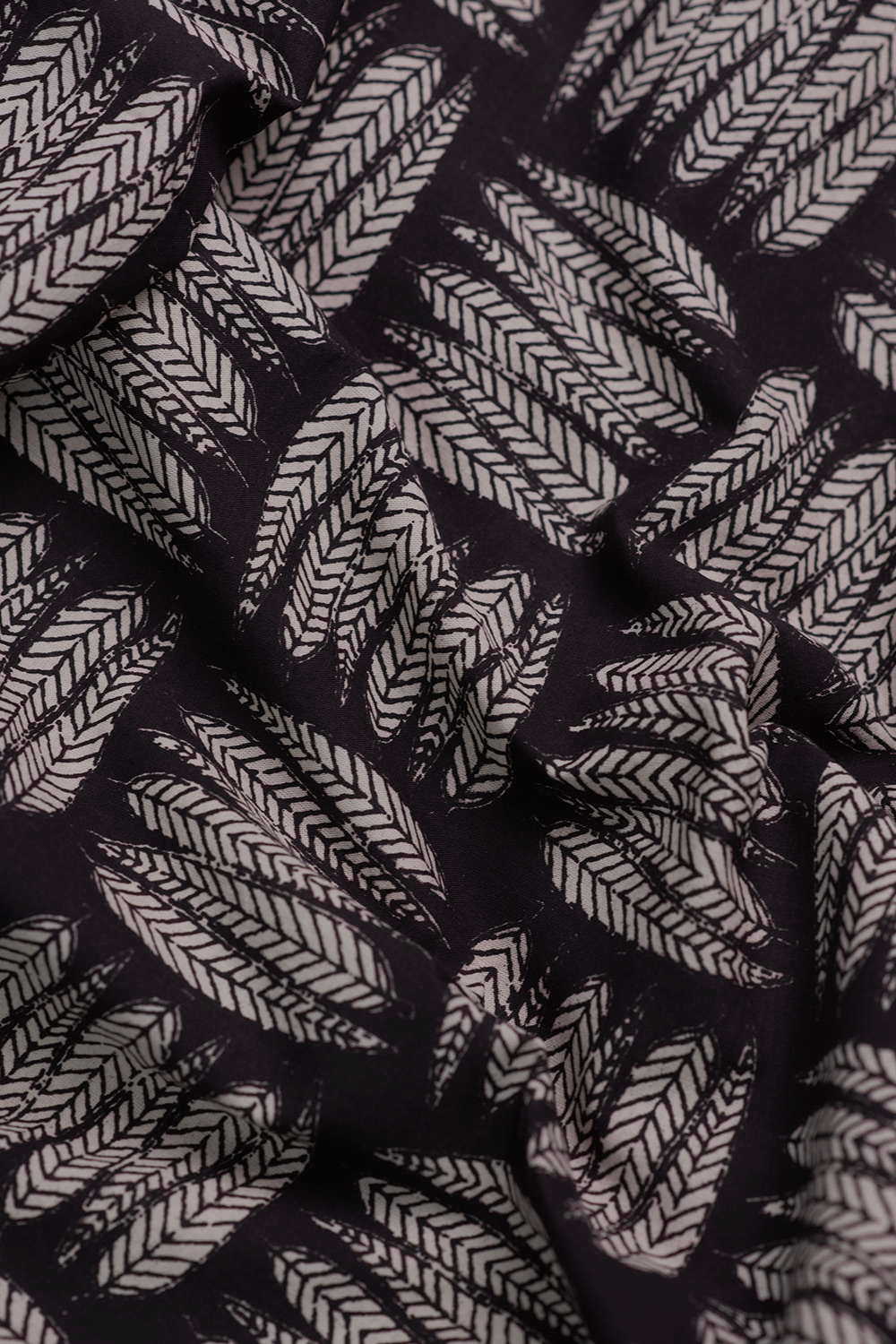 Black - Leafy Pattern Bagru Cotton Fabric - Image 3