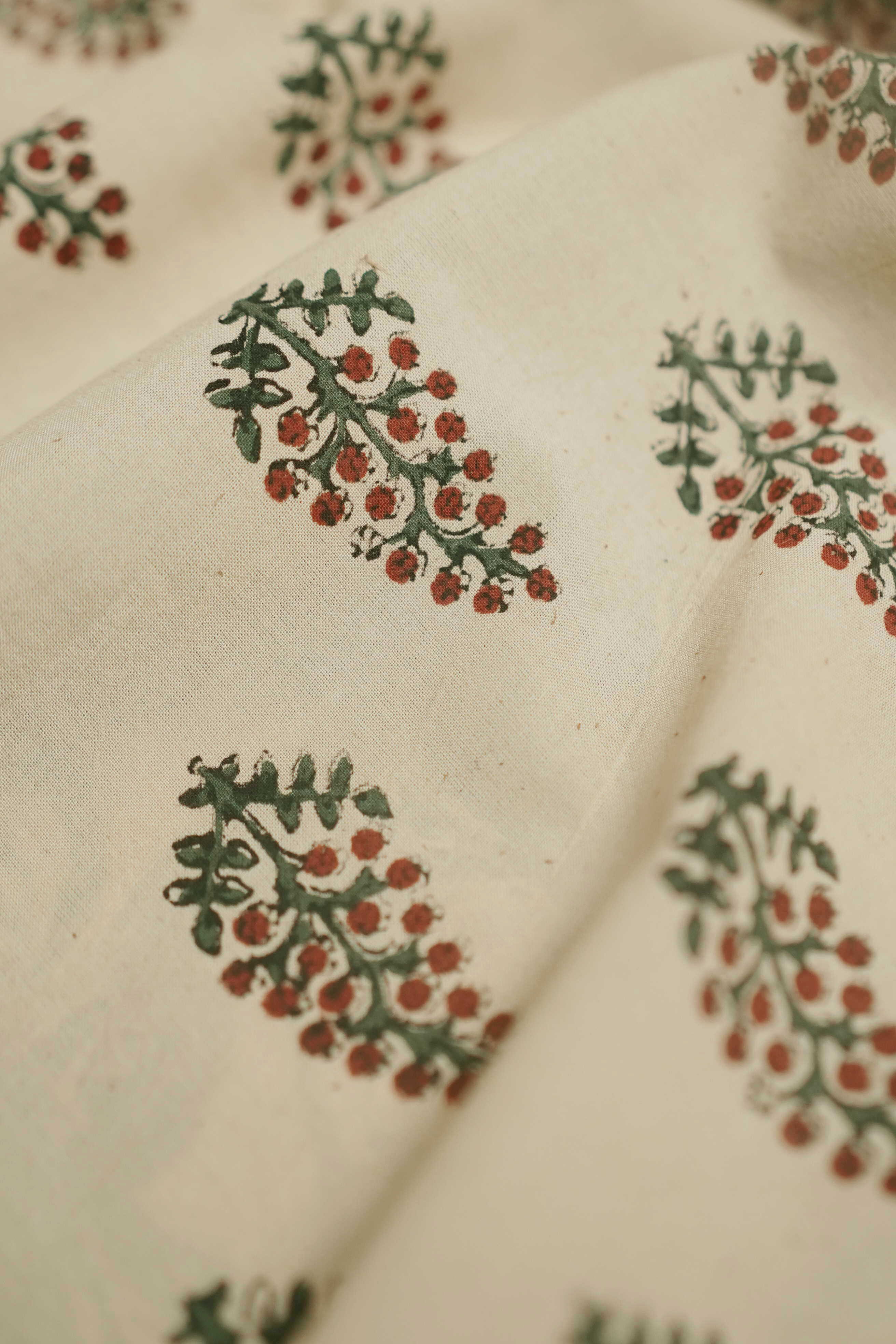 Prettiest Butta on Cream Bagru Cotton Fabric - 0.6M - Image 3