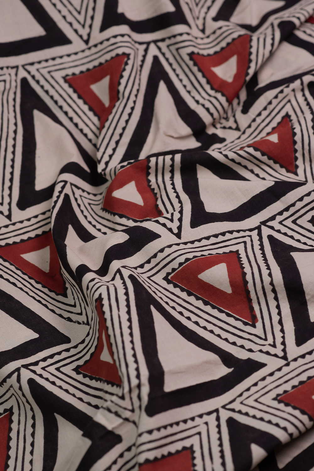 Triangle Pattern Bagru Cotton Fabric - Image 3