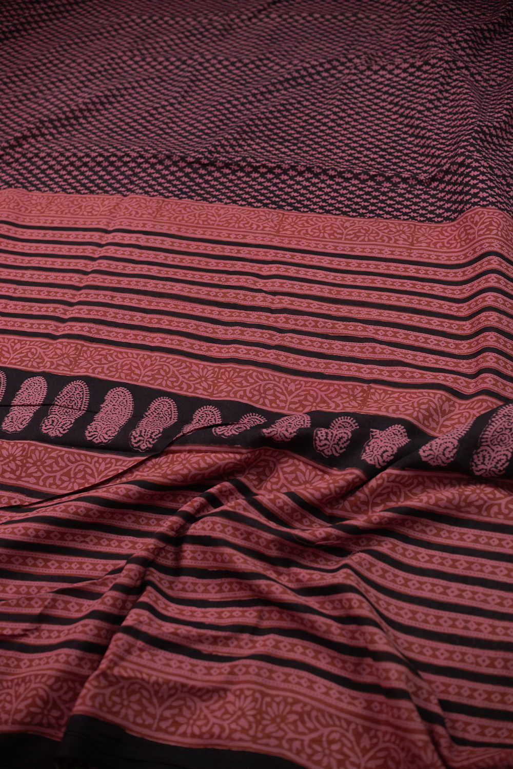 Pink Motifs Bagru Mul Cotton saree - Image 3