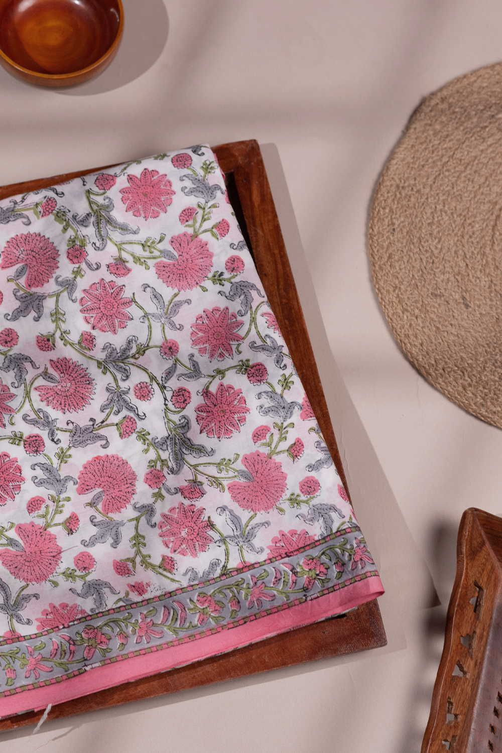 Pink Cluster Floral Sanganeri Mul Cotton saree