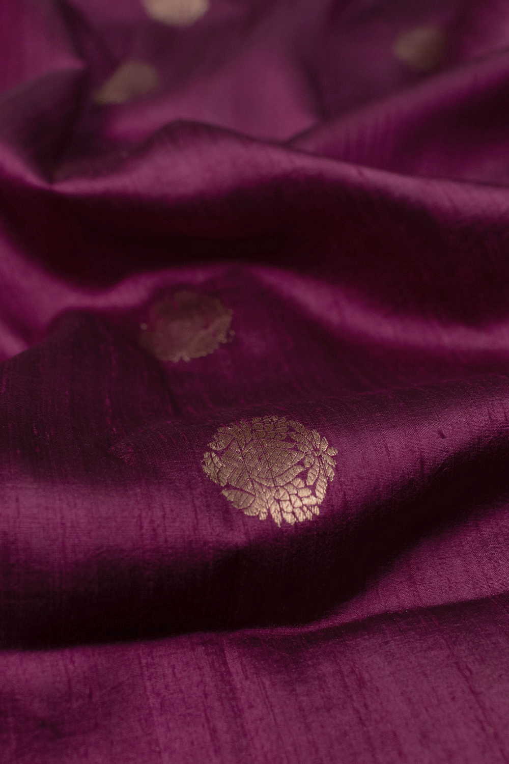Traditional Motifs Banarasi Silk Fabric - Image 2