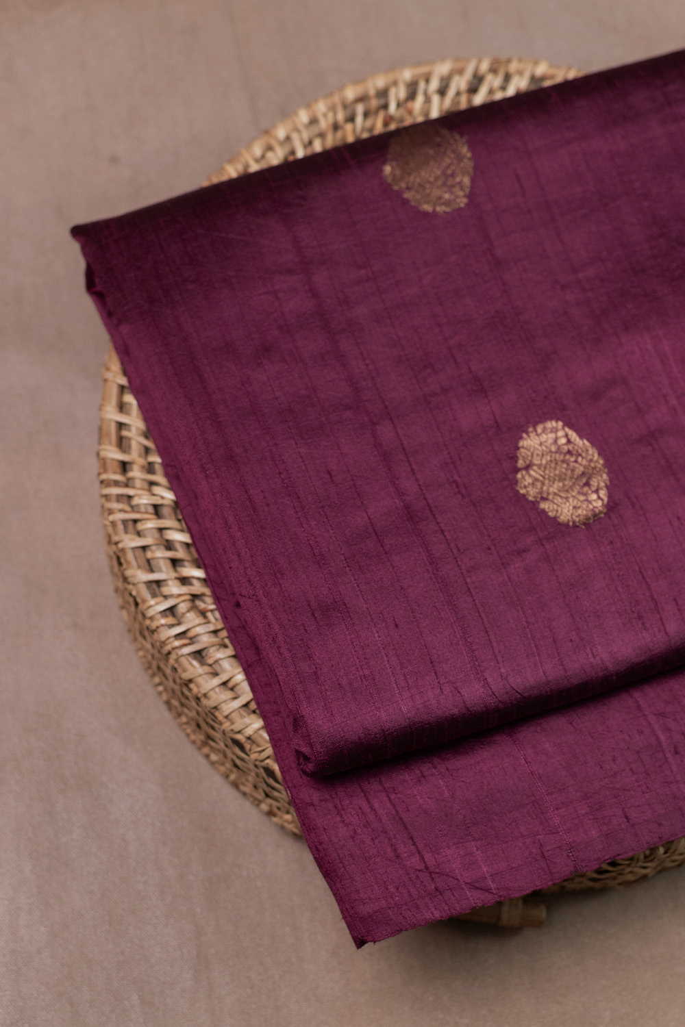 Traditional Motifs Banarasi Silk Fabric - Image 3