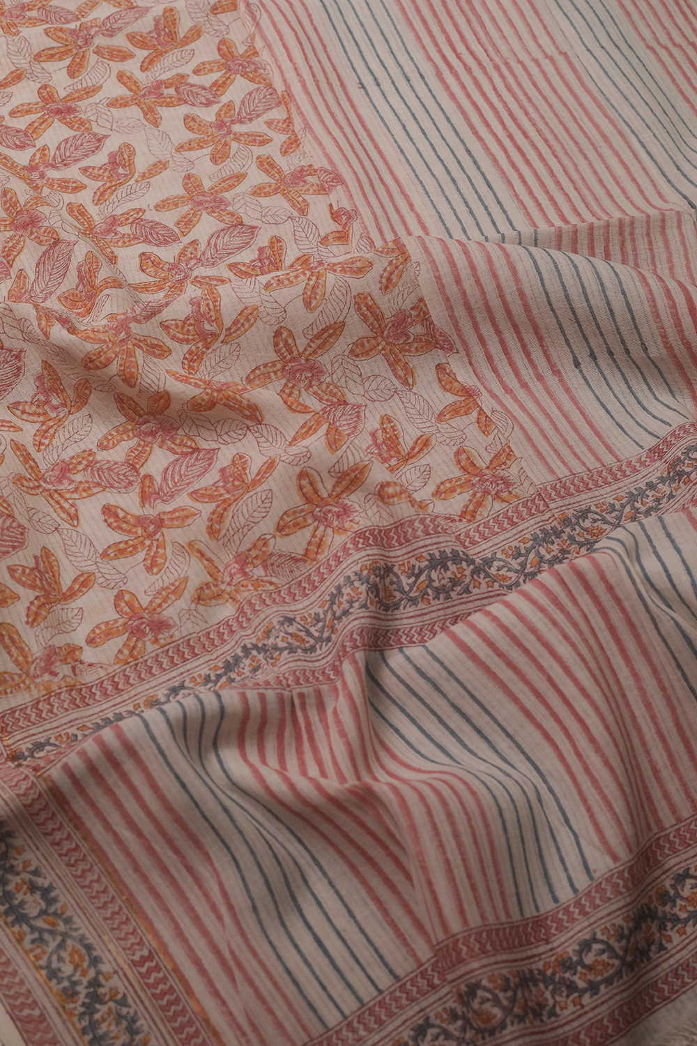 Half Patterned Cream Missing Weave Block Printed Cotton Dupatta - Image 2