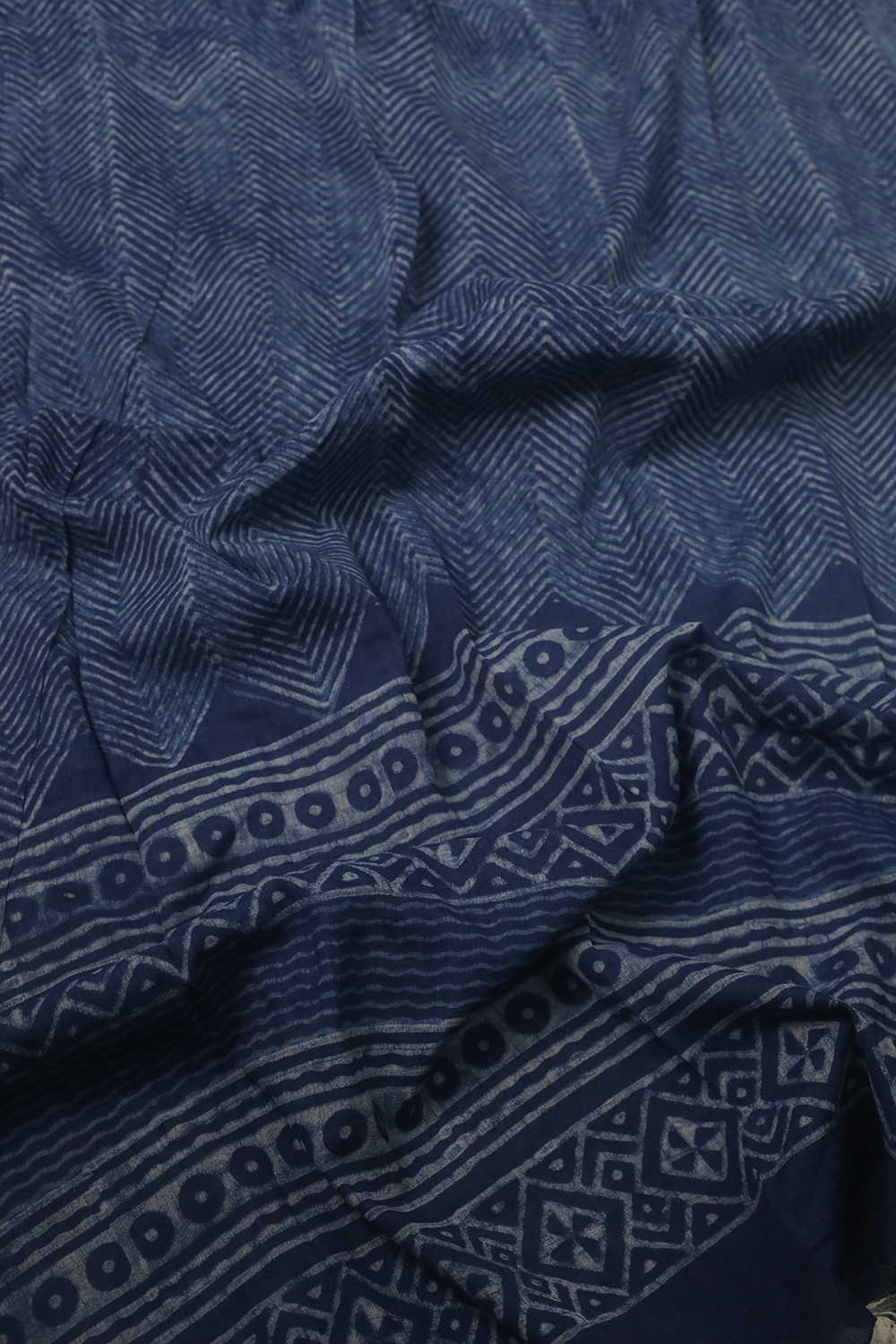 ZigZag - Pattern Block Printed Cotton Dupatta - Image 3