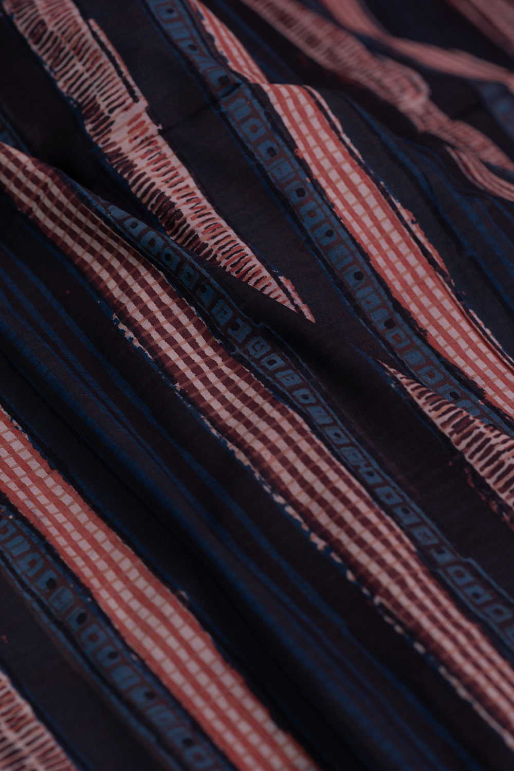 Subdued Lines Pattern Block Printed Cotton Fabric - Image 3