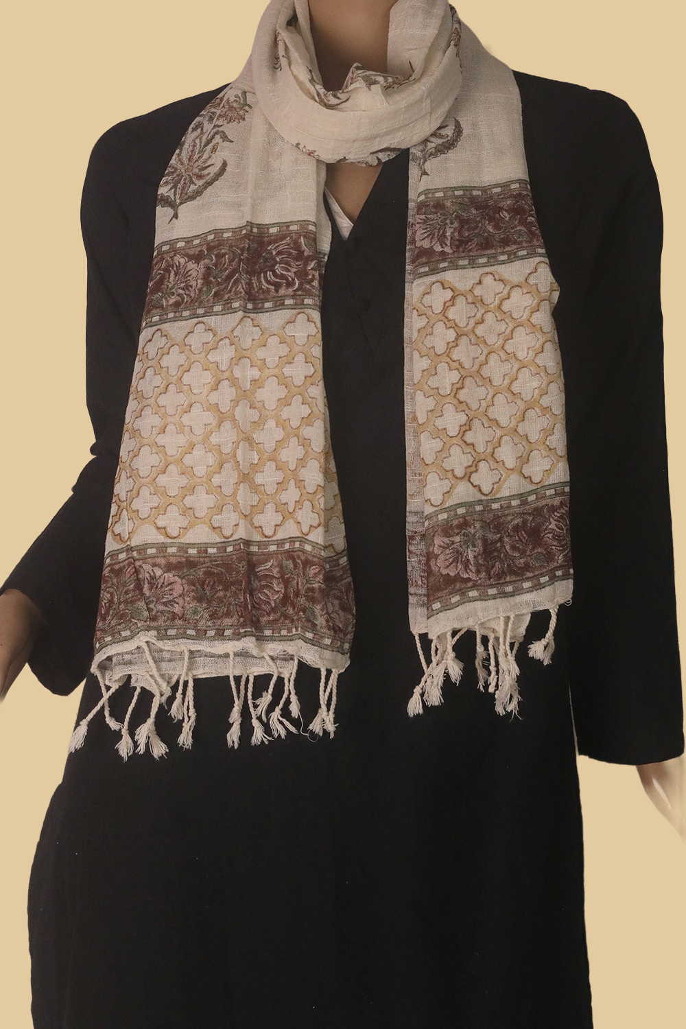 Crimson Bloom Trail Block Printed Slub Cotton Stole - Image 2