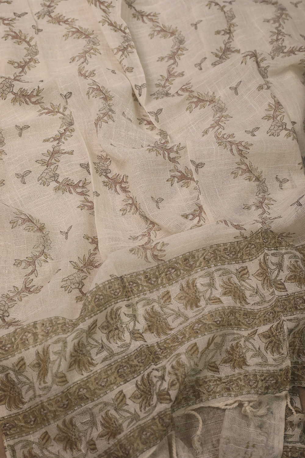 Intricate Pattern Block Printed Slub Cotton Stole - Image 2