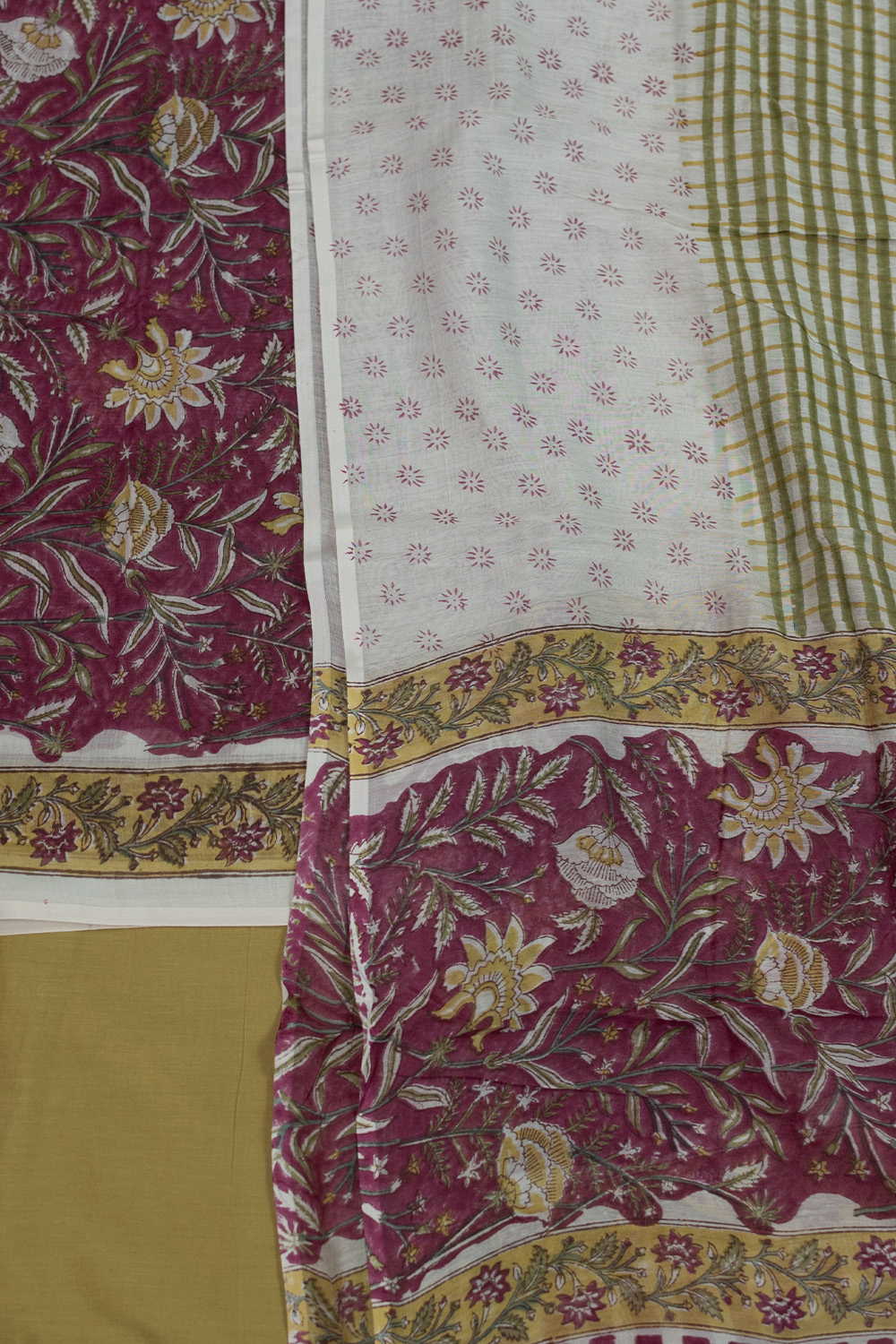 Vintage Floral Garden Mul Chanderi Suit - Image 3