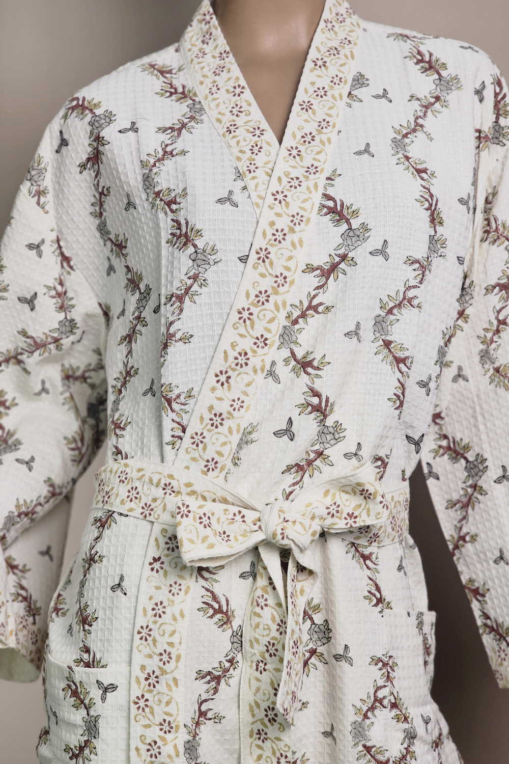 Morning Grace – Sanganeri Bath Robe | Free Size