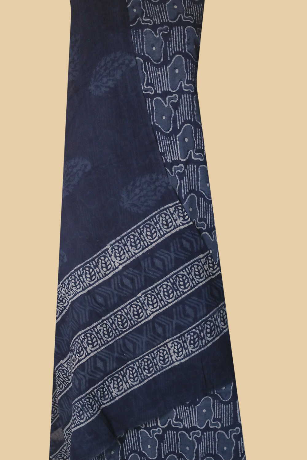 Patterned on Indigo Block Printed Mul Cotton Suit - Image 2