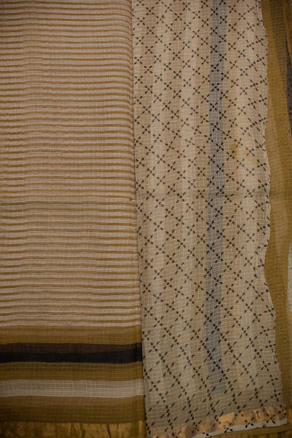 Shade of Green Block Printed Kota Cotton saree - Image 4