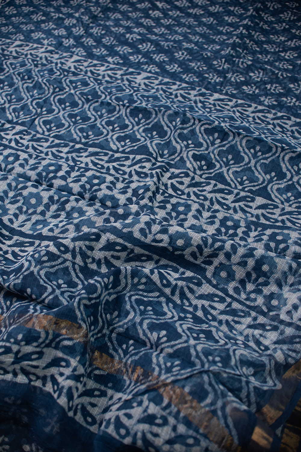 Indigo Block Printed Kota Cotton saree - Image 3