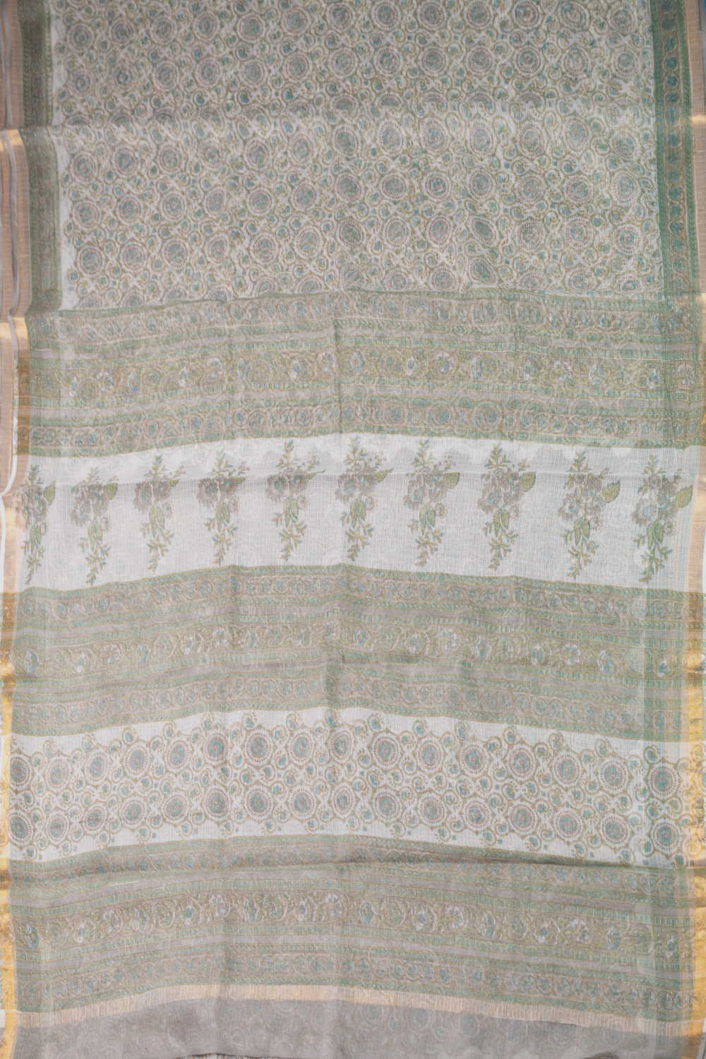 Delicate Design on Cream Block Printed Kota Cotton saree - Image 2