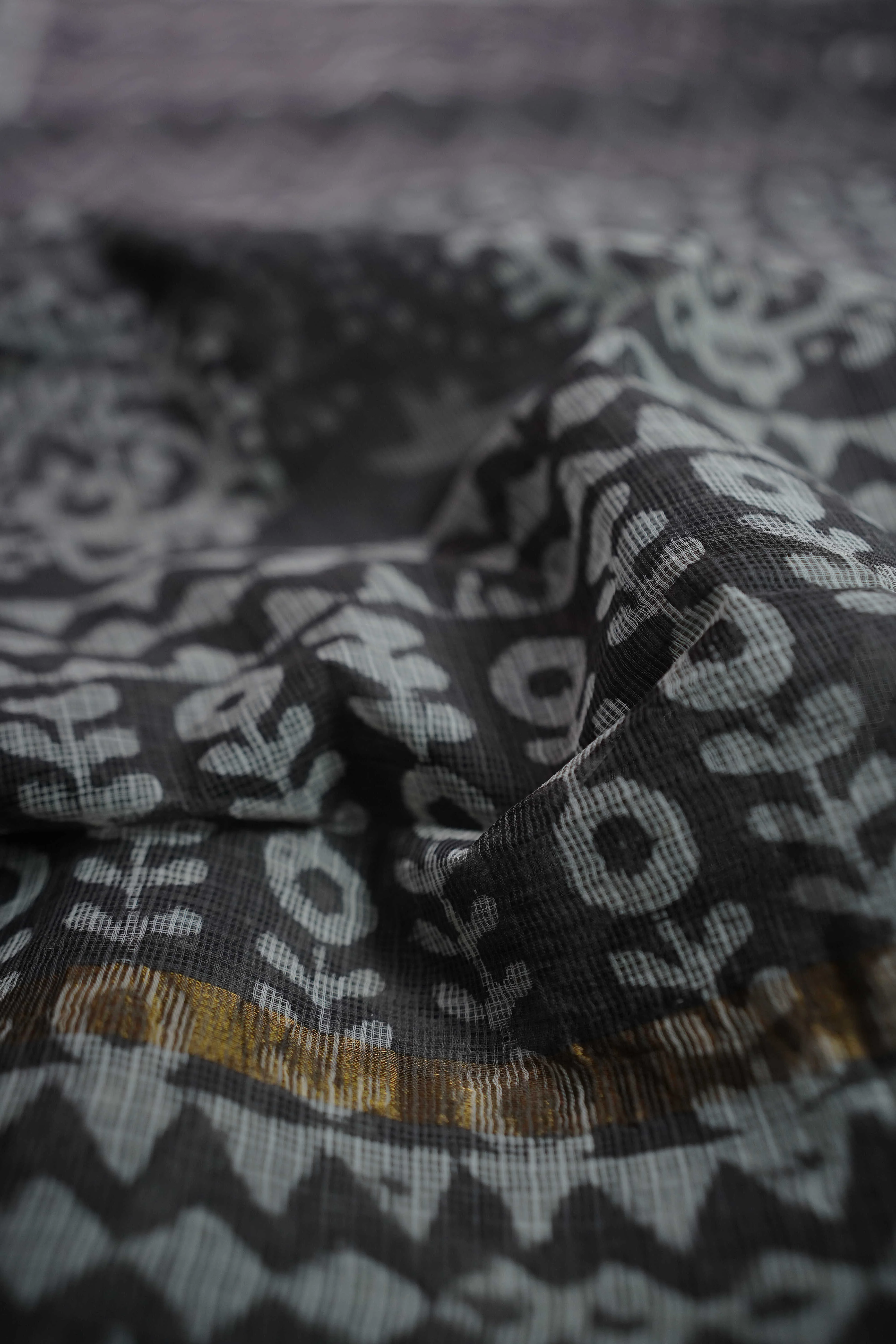 Chevron Design Block Printed Kota Cotton saree - Image 3