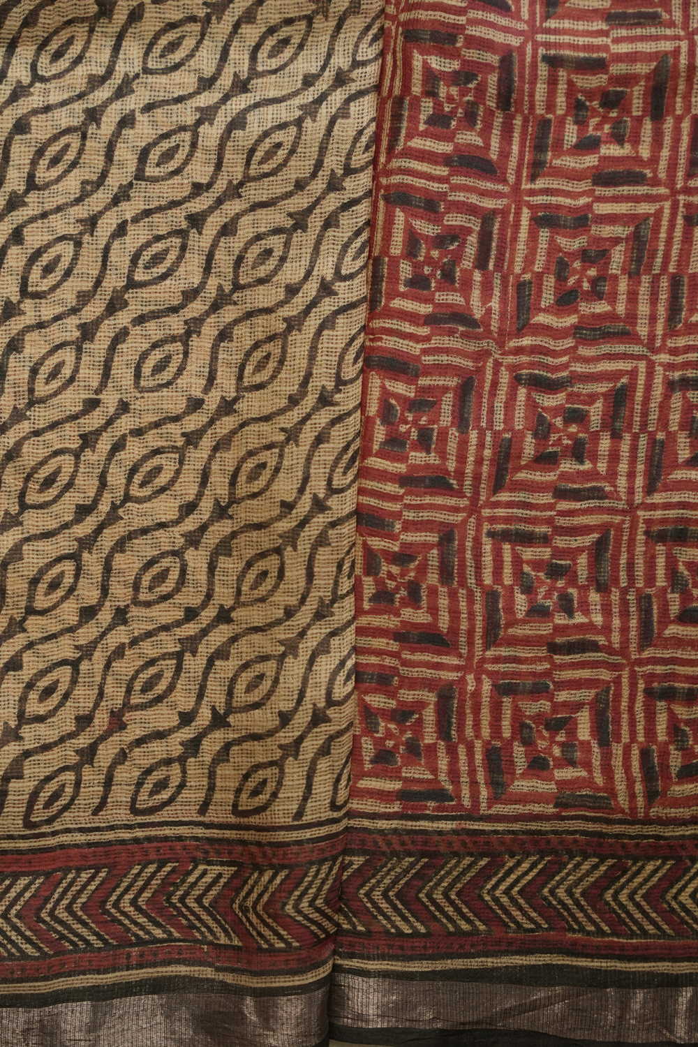 Patterned on Red Block Printed Kota Silk saree - Image 4
