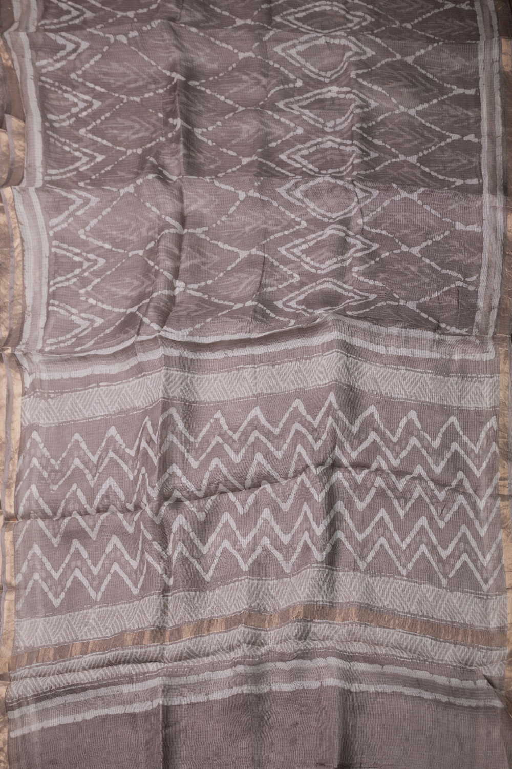 Light Grey Block Printed Kota Silk saree - Image 2
