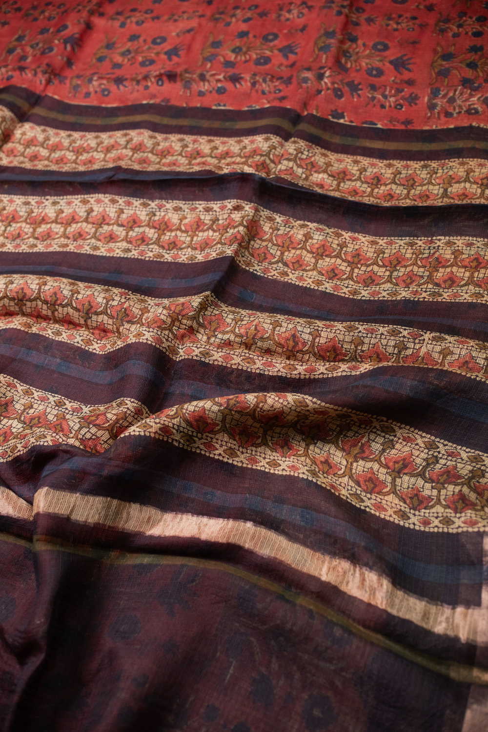 Maroon Block Printed Kota Silk saree - Image 3
