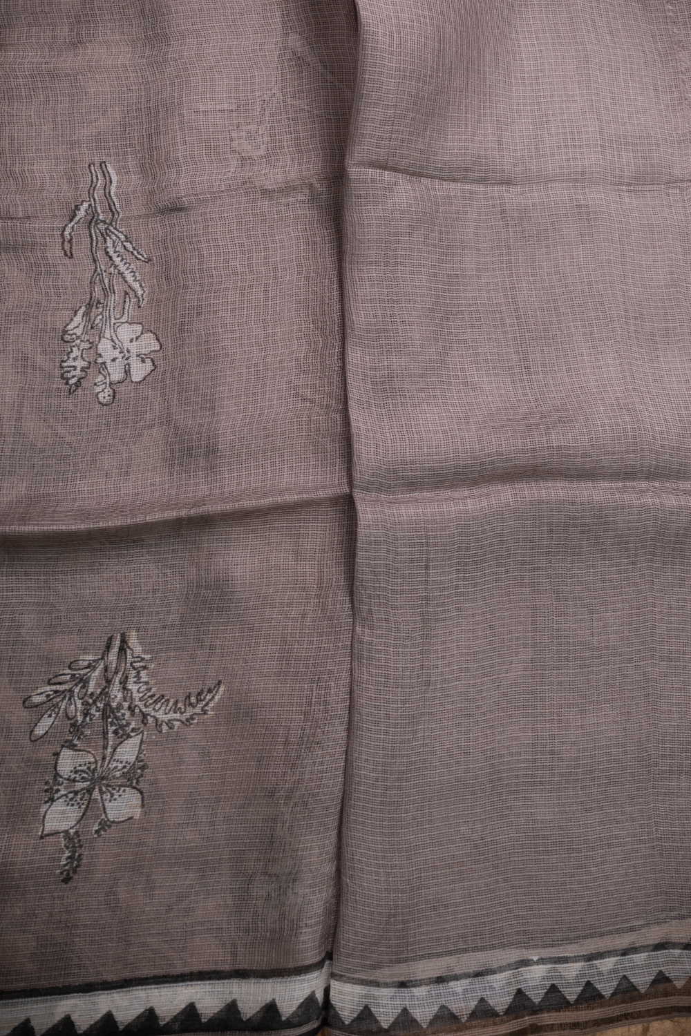 Floral on Grey Block Printed Kota Silk saree - Image 4