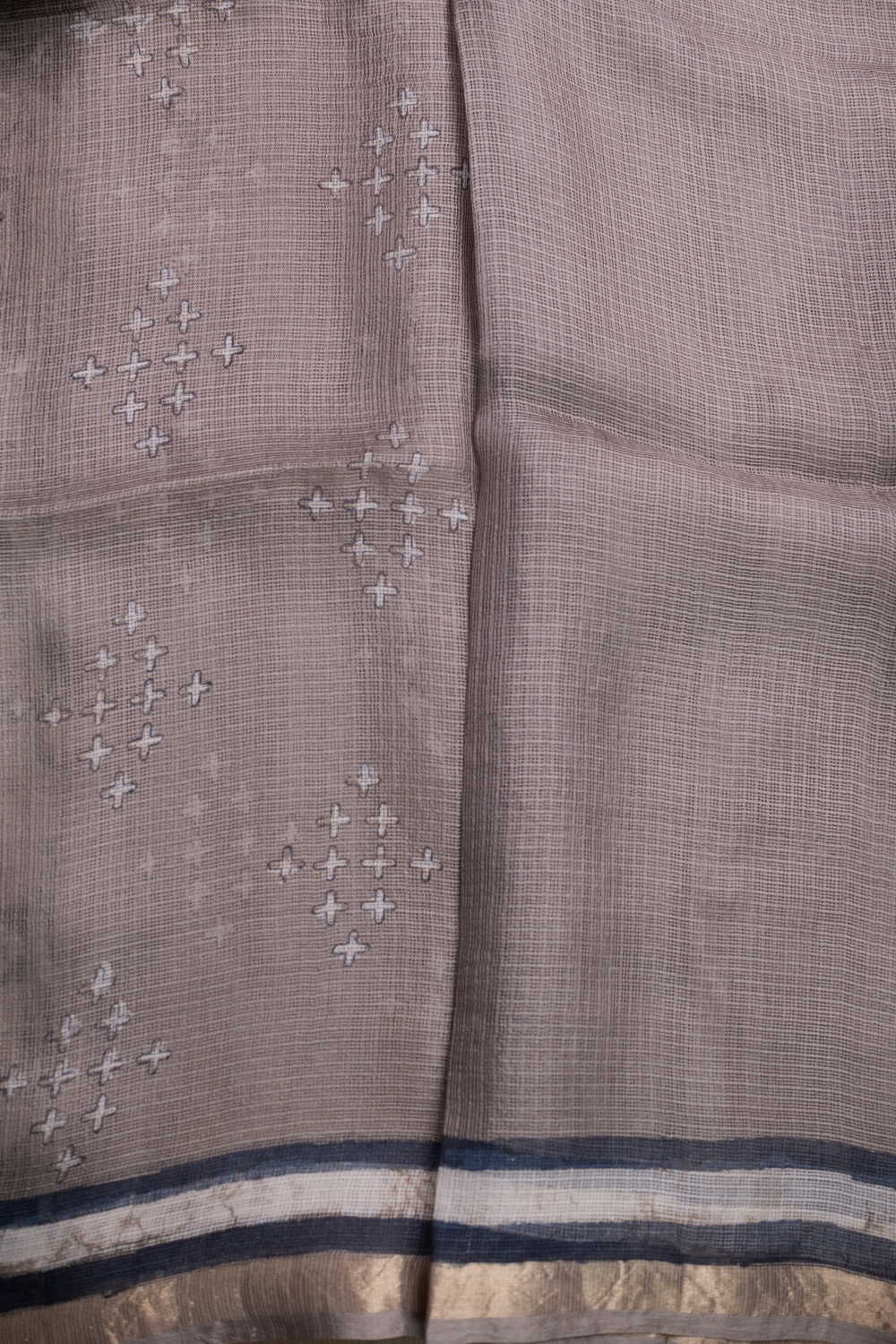 Mild Grey Block Printed Kota Silk saree - Image 4