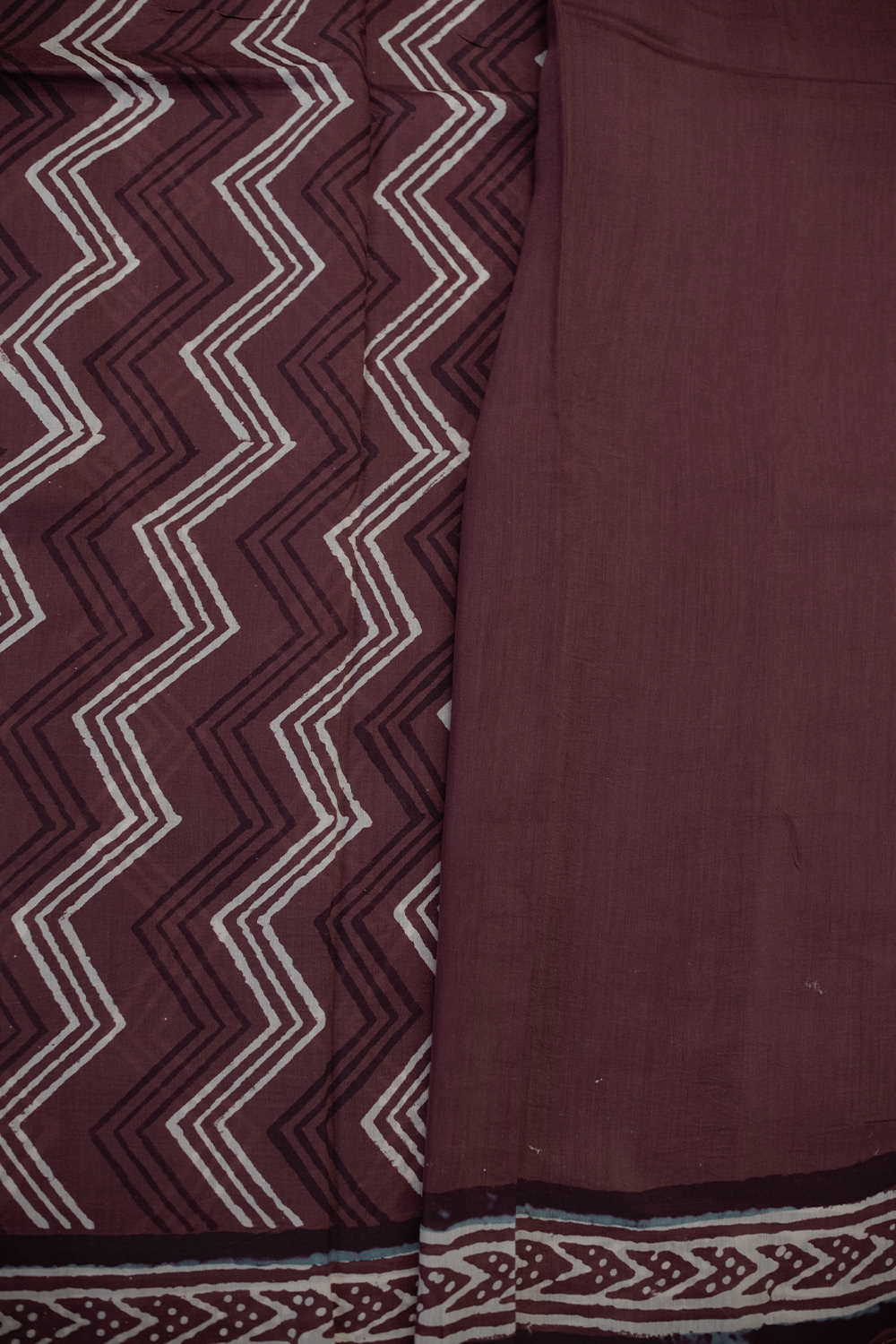 Zig-zags on Brown Block Printed Lyocell saree - Image 4