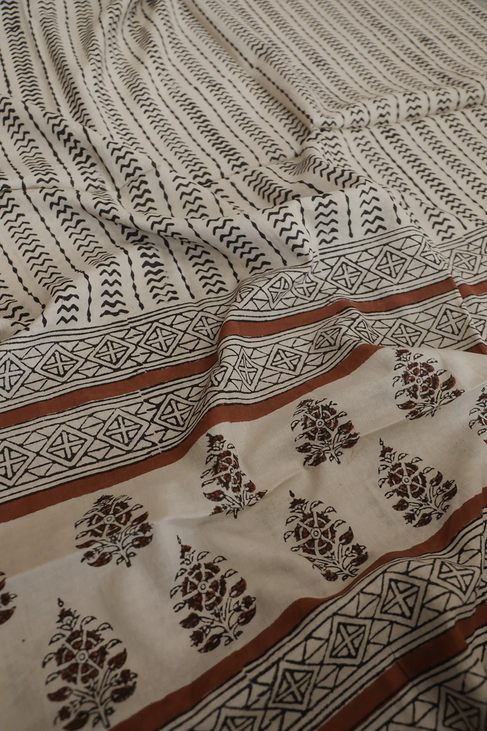 Striped Pattern on Cream Block Printed Mul Cotton Dupatta - Image 3