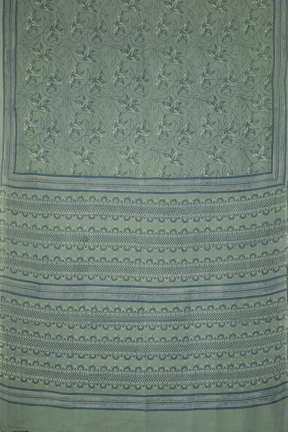 Leafy Green Block Printed Mul Cotton saree - Image 2