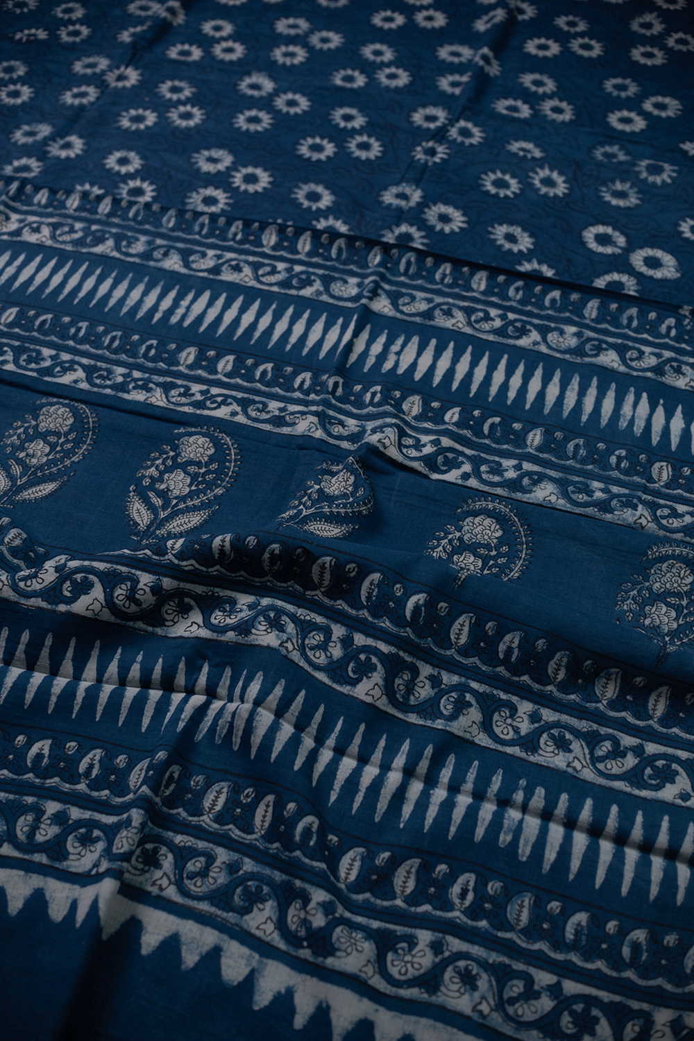 Floral Garden - Indigo Block Printed Mul Cotton saree - Image 3