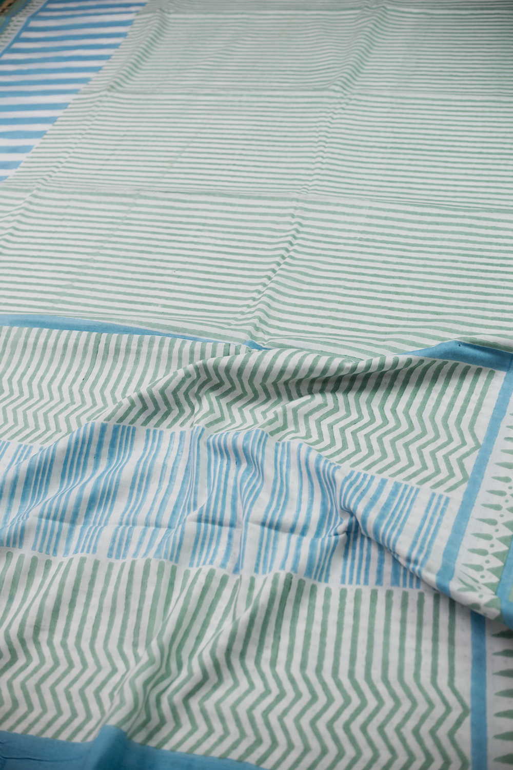 Green & Blue Stripe Block Printed Mul Cotton saree - Image 3
