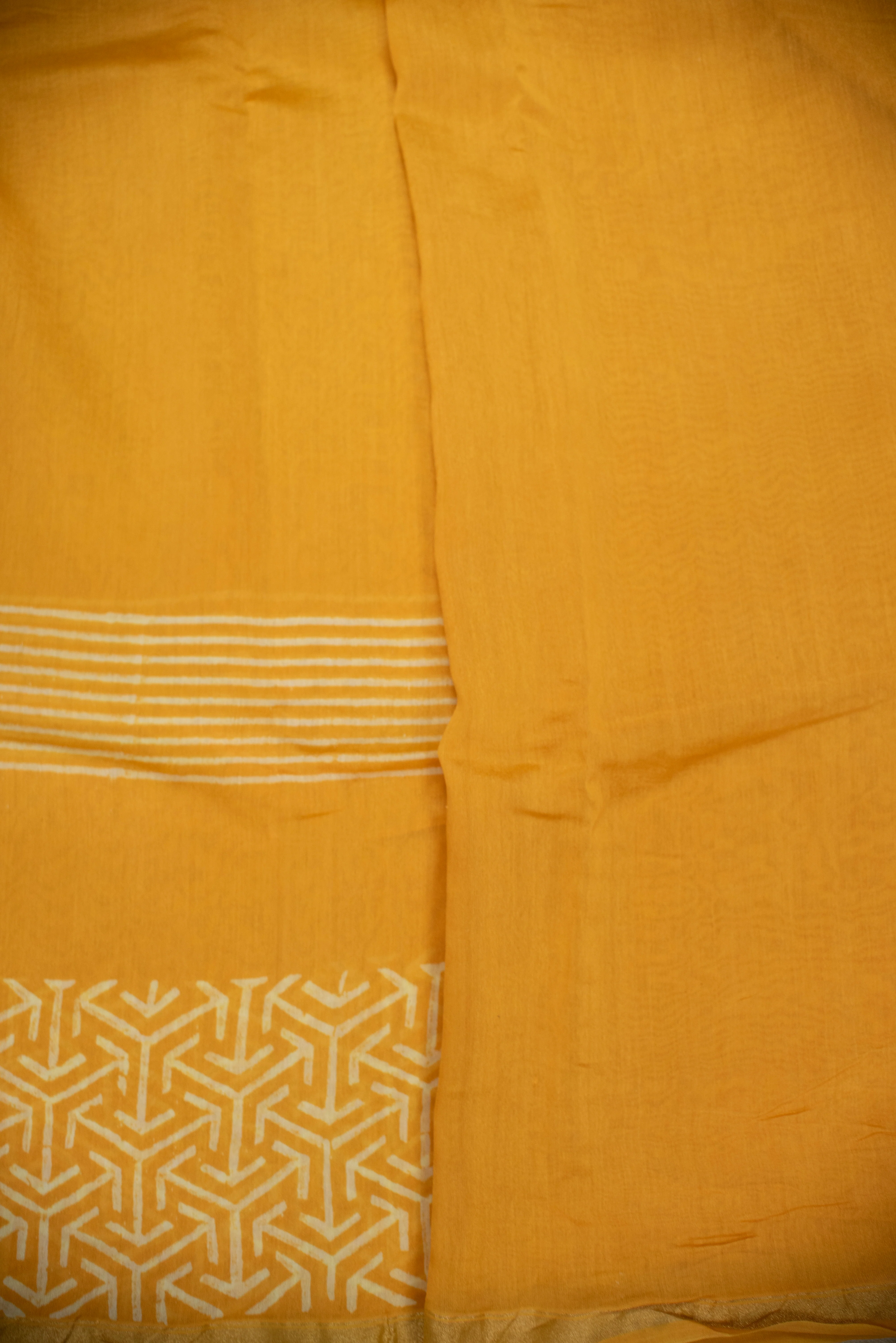 Yellowish Orange Block Printed Silk Cotton saree - Image 8