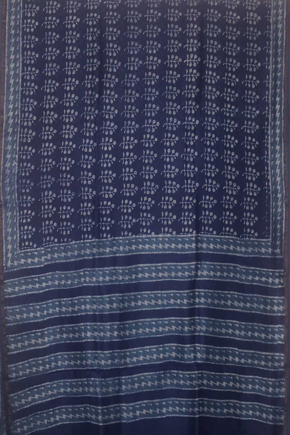 Indigo Block Printed Silk Cotton saree - Image 2