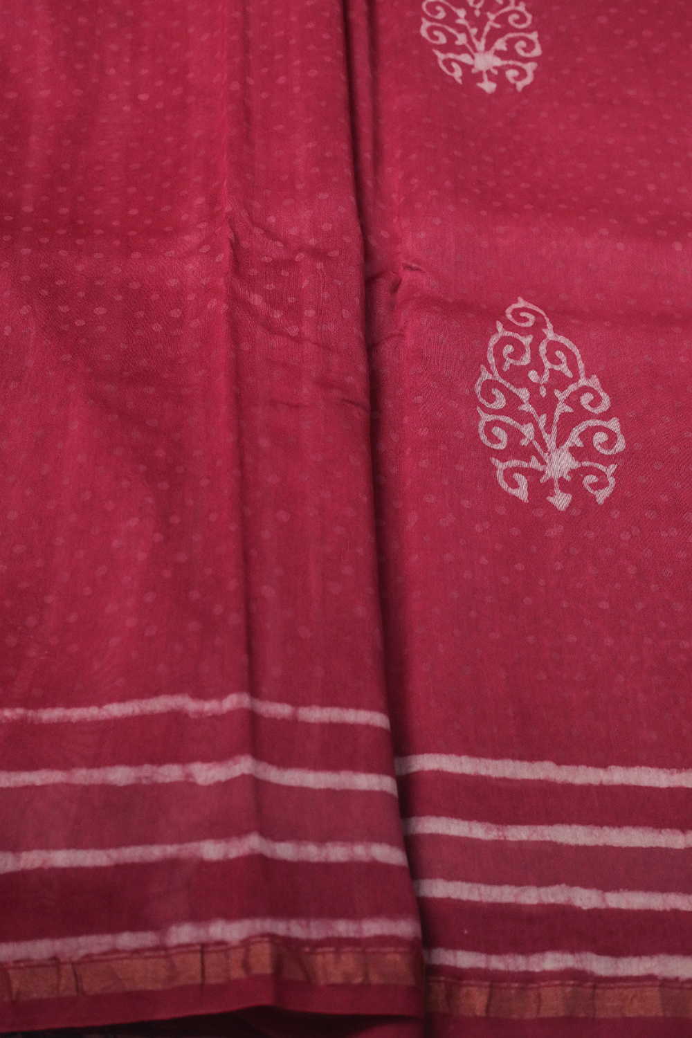 Dark Pink Block Printed Silk Cotton saree - Image 4