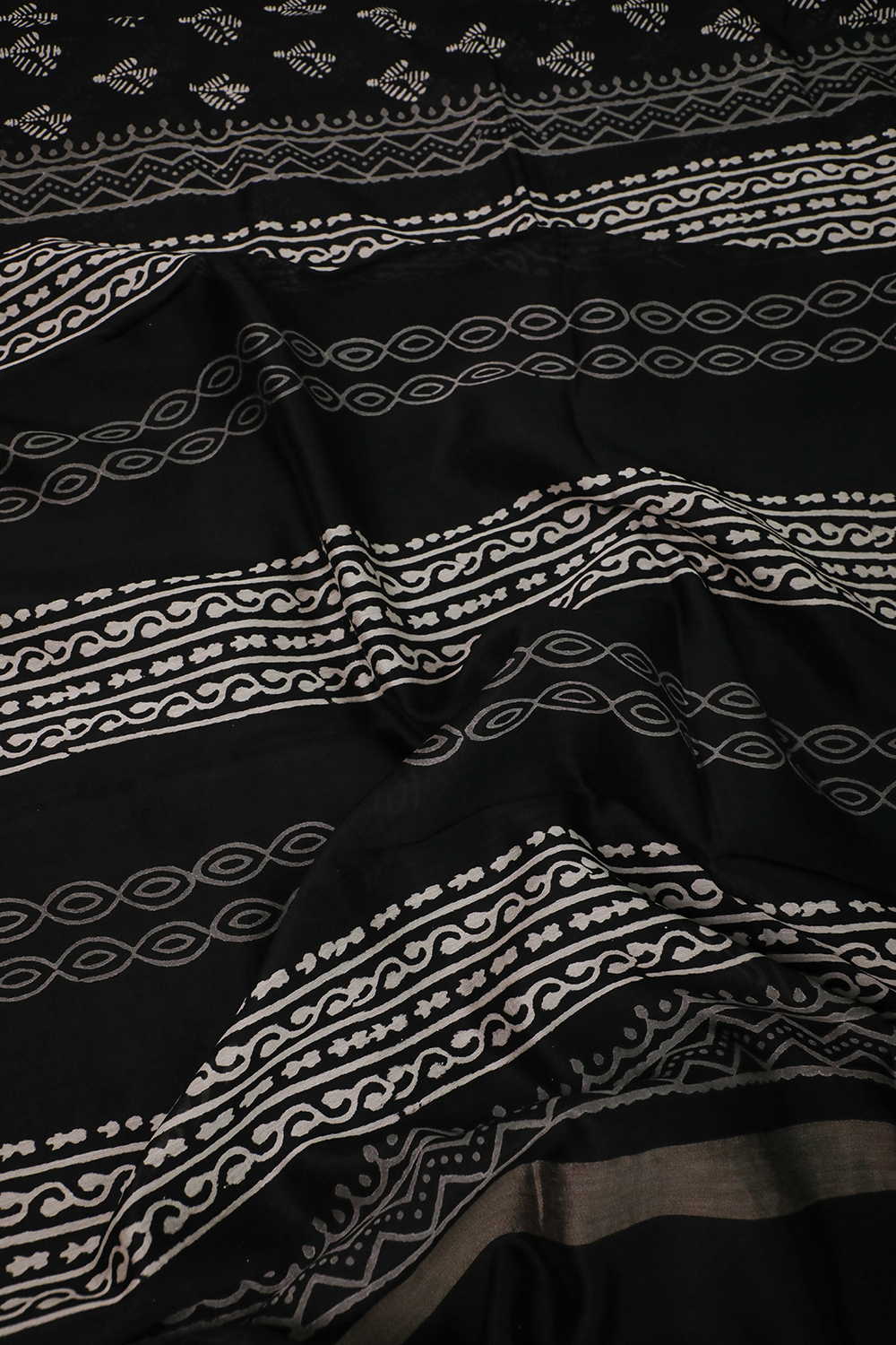Black Block Printed Chanderi Silk Cotton saree - Image 3