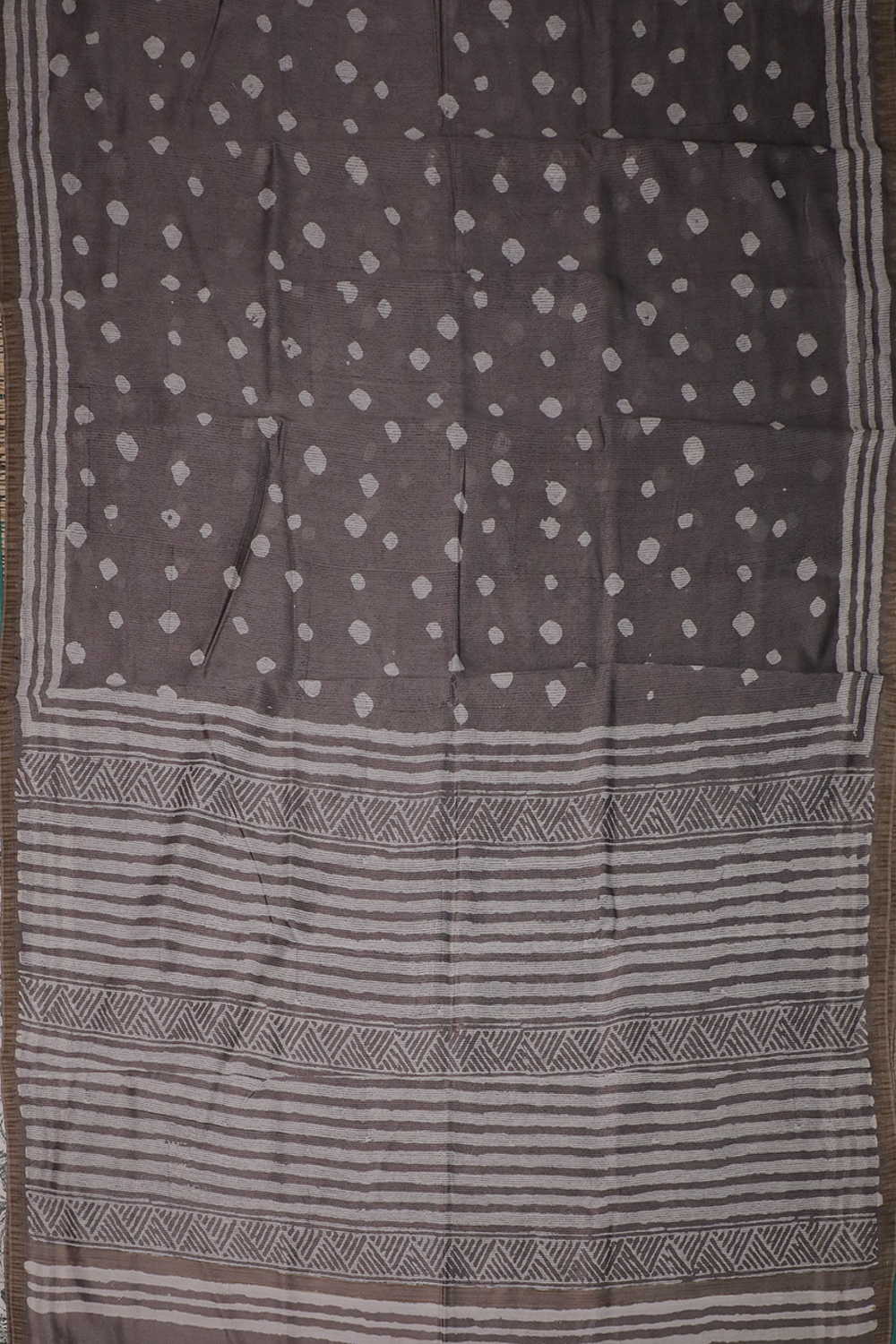 Graphite Grey Block Printed Chanderi Silk Cotton saree - Image 2