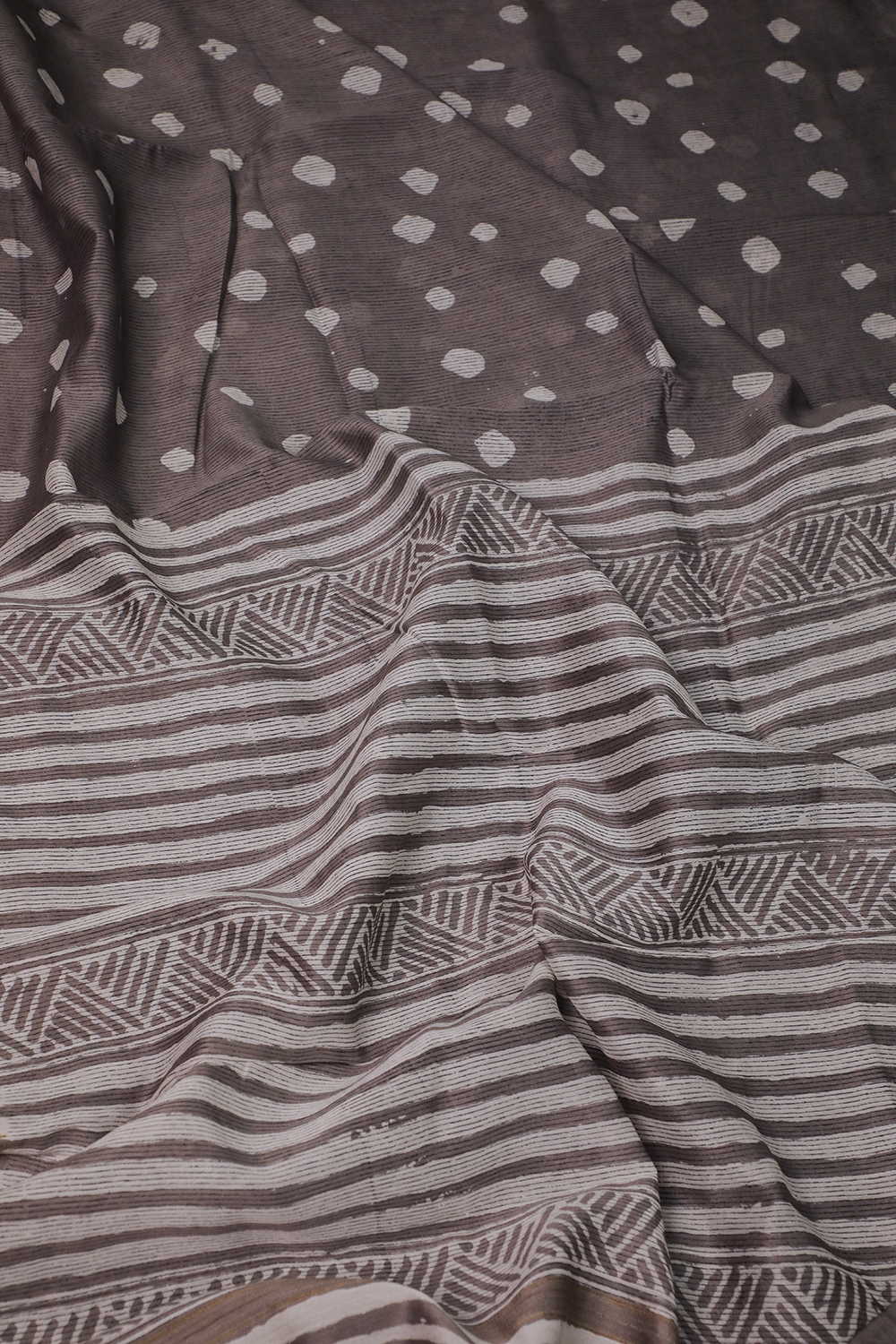 Graphite Grey Block Printed Chanderi Silk Cotton saree - Image 3