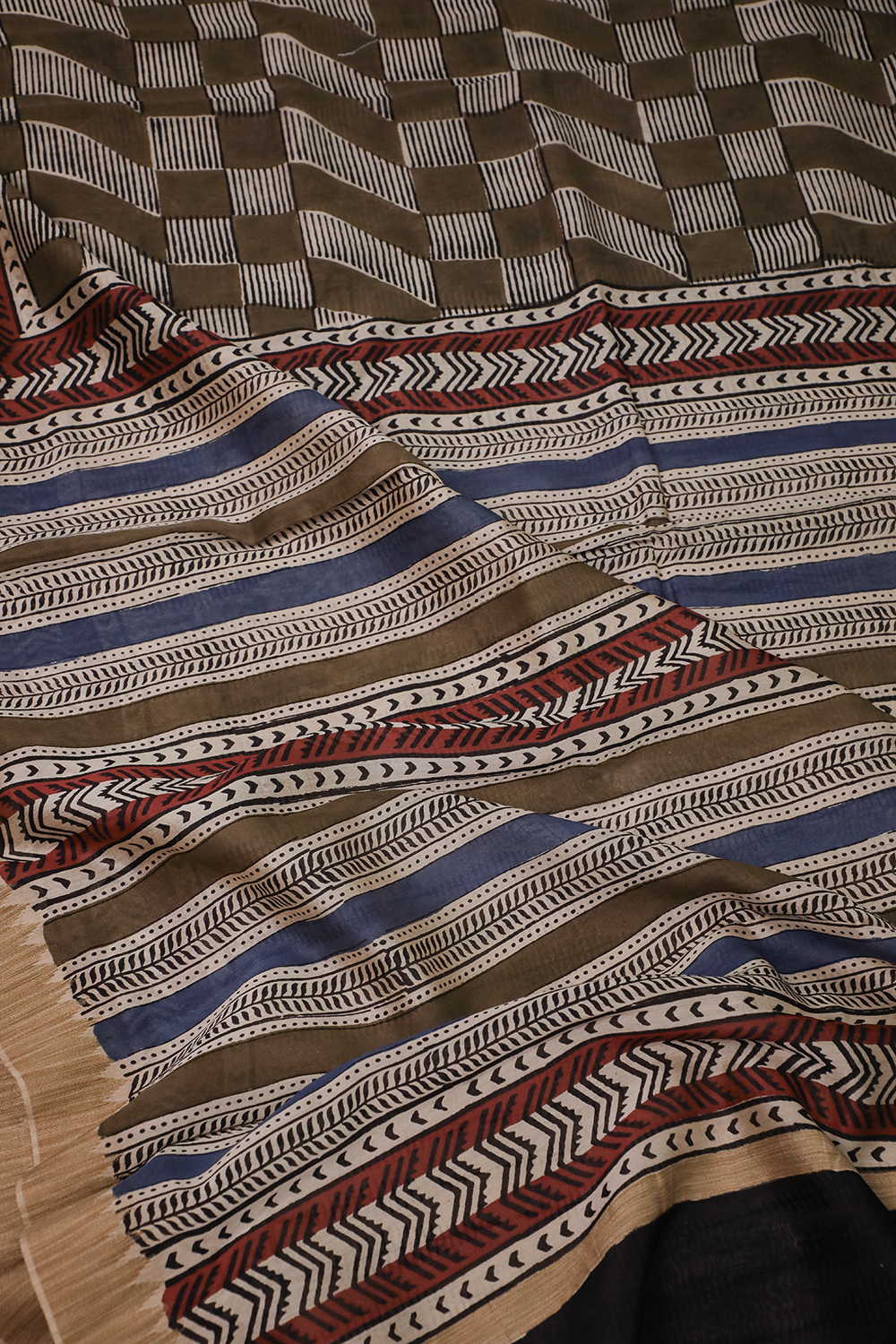 Faded Green Block Printed Chanderi Silk Cotton saree - Image 3