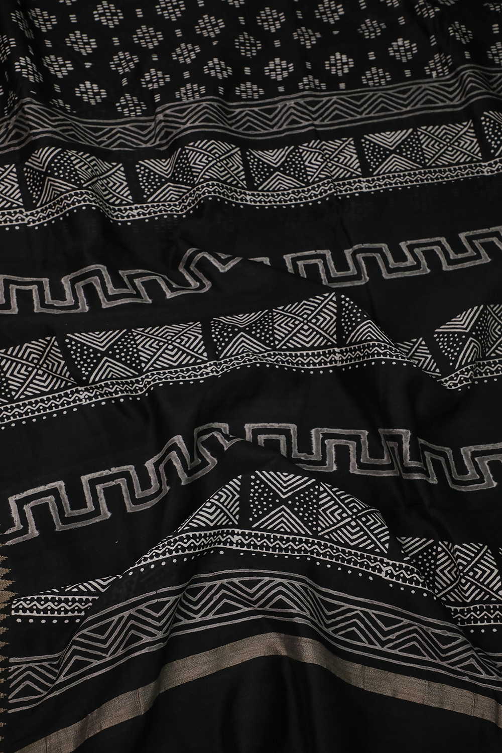 Motifs on Black Block Printed Chanderi Silk Cotton saree - Image 3