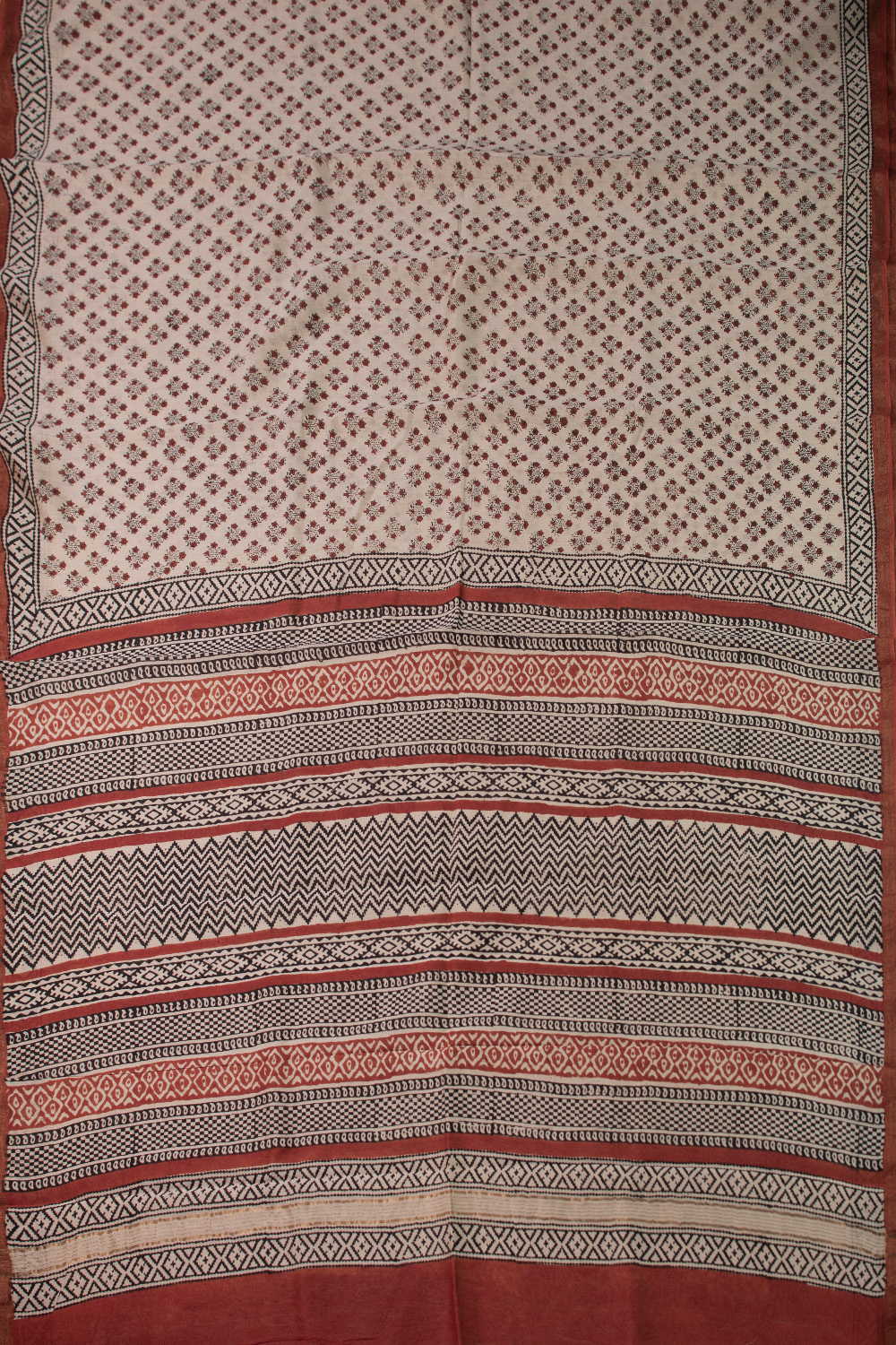 Florets - Cream Block Printed Silk Cotton saree - Image 2