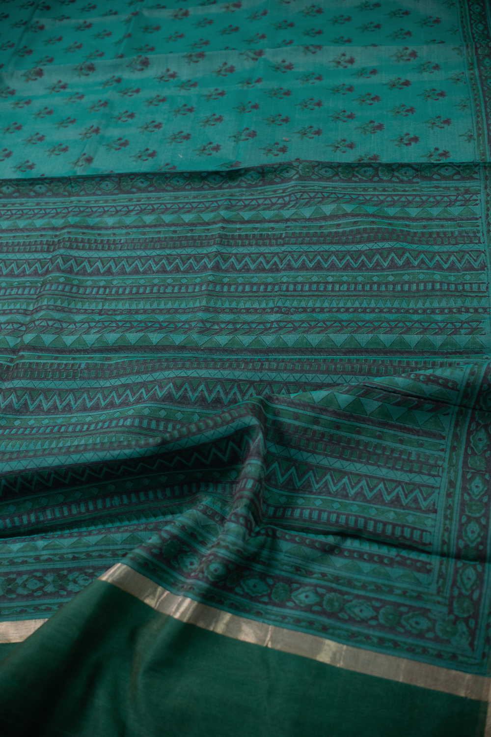 Green with Zari Border Block Printed Silk Cotton saree - Image 3