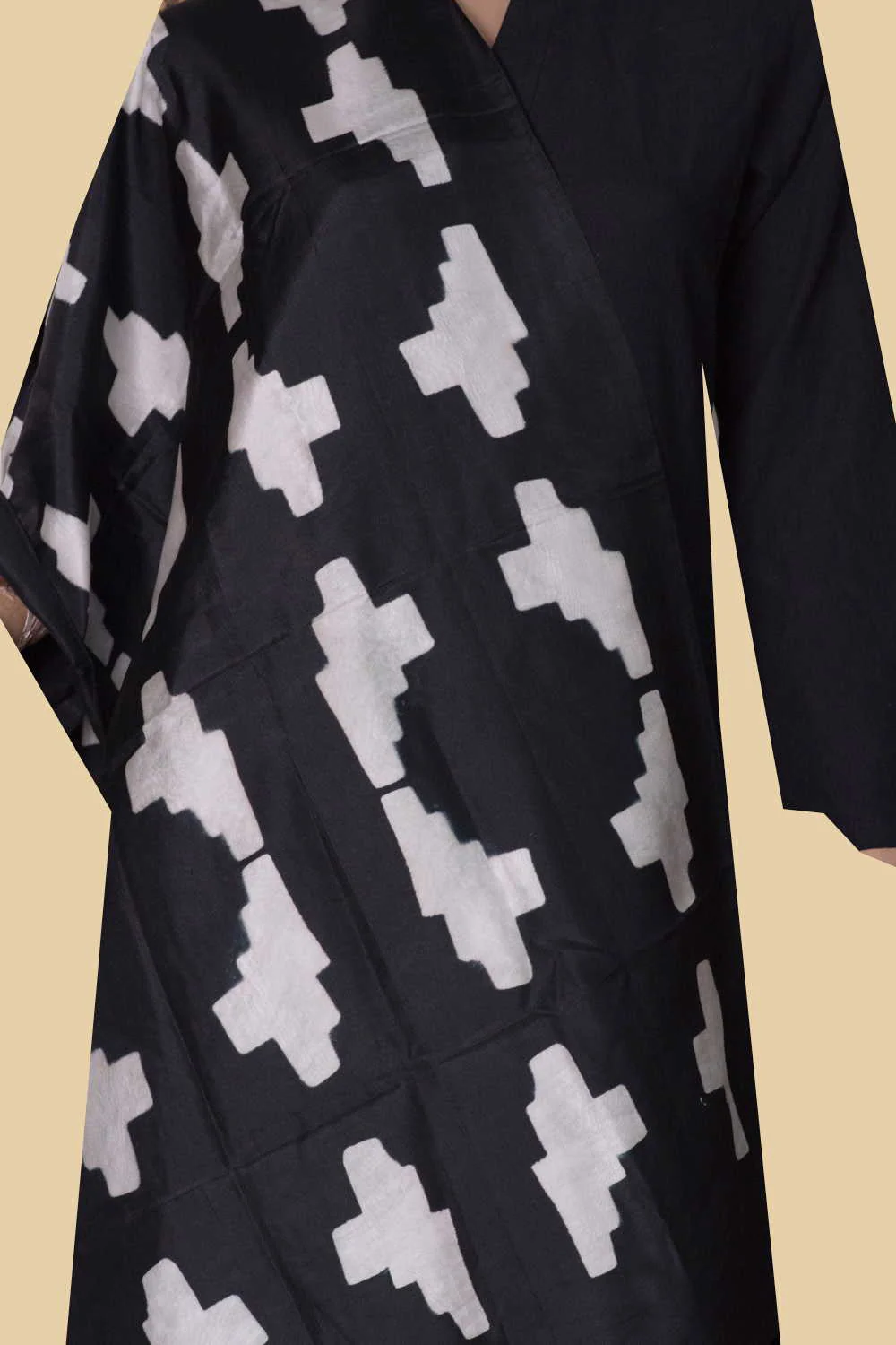 Pitch Black Mulberry Silk Stole - Image 2