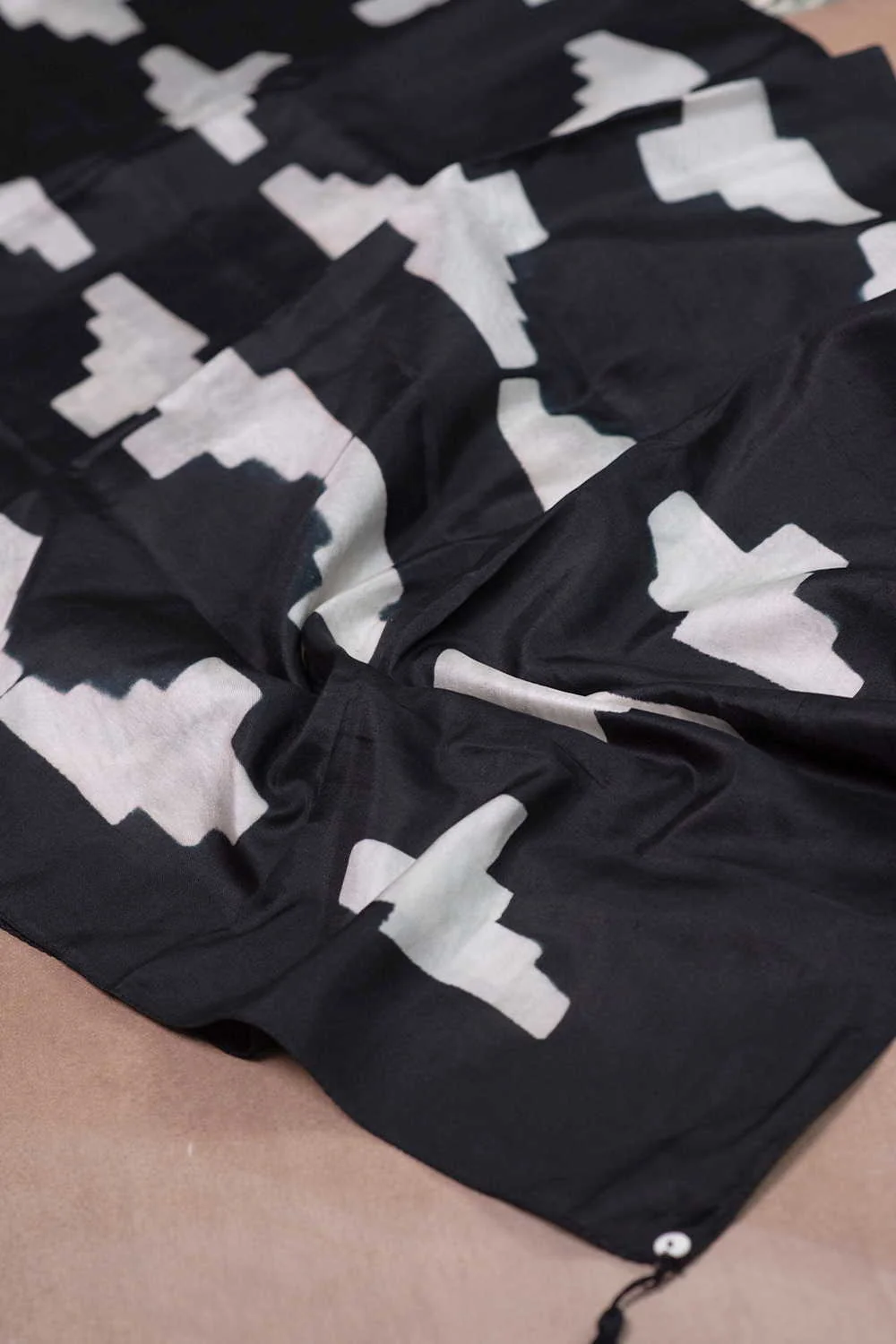 Pitch Black Mulberry Silk Stole - Image 3