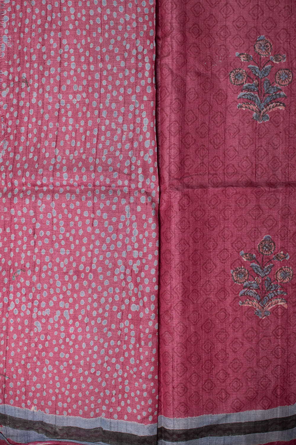 Rust Pink Block Printed Tussar saree - Image 4