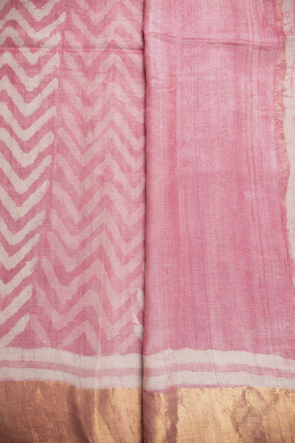 Chevron Pink Block Printed Tussar saree - Image 4