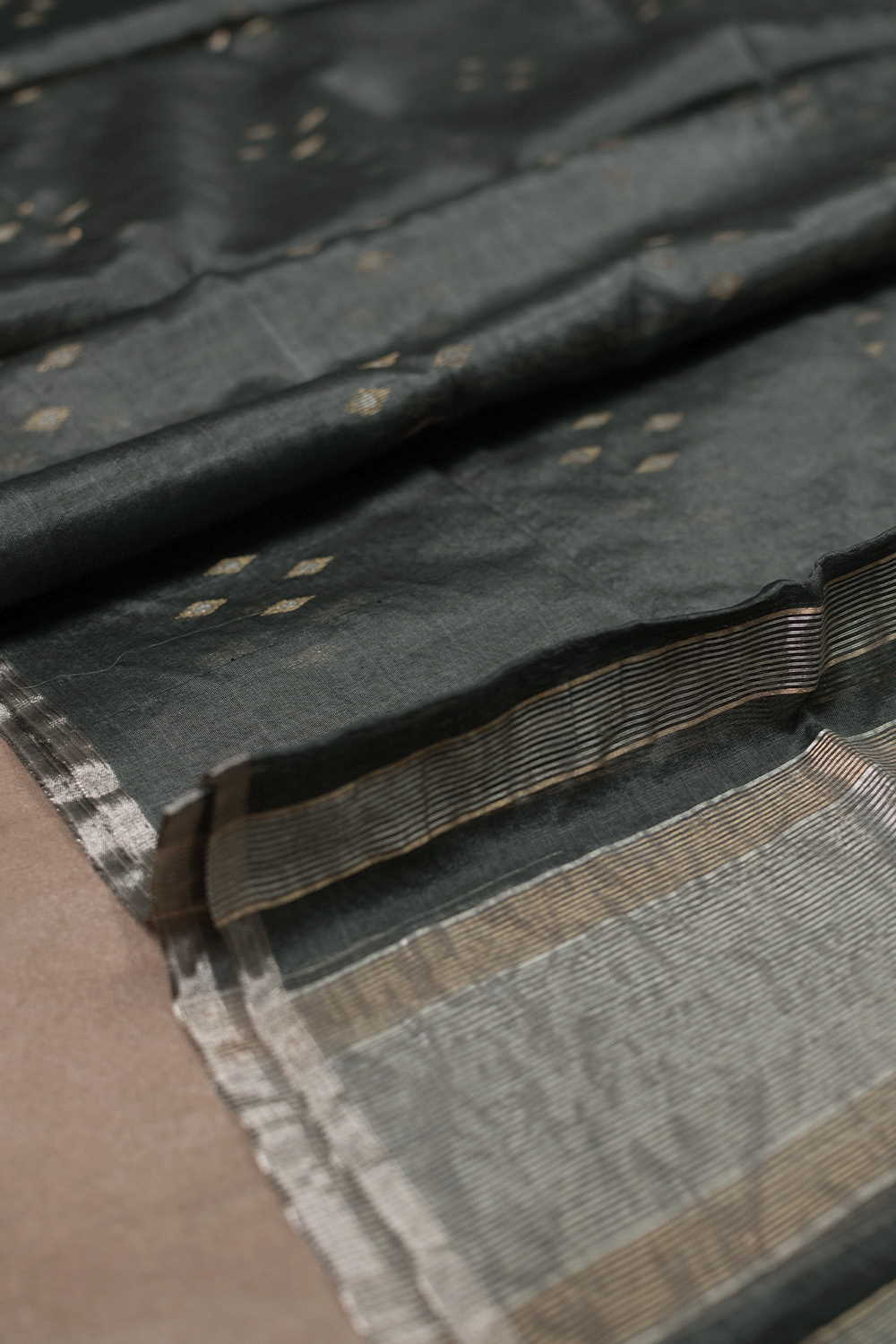Glittery Grey Chanderi Silk Cotton Dupatta - Image 3